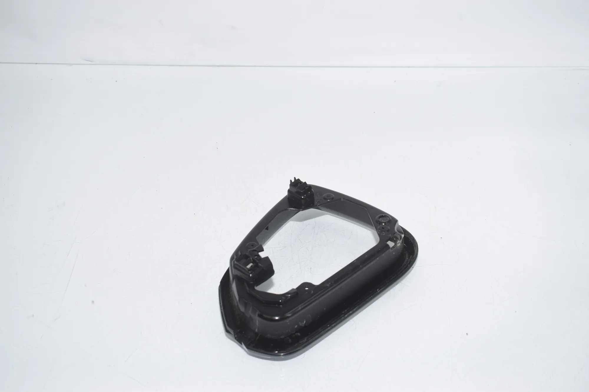 Front Right Mirror Trim – OEM 212931416 · BMW X1 (U11) BMW X1 (U11) BMW X1 (U11) sDrive 18 i 2024 – 3