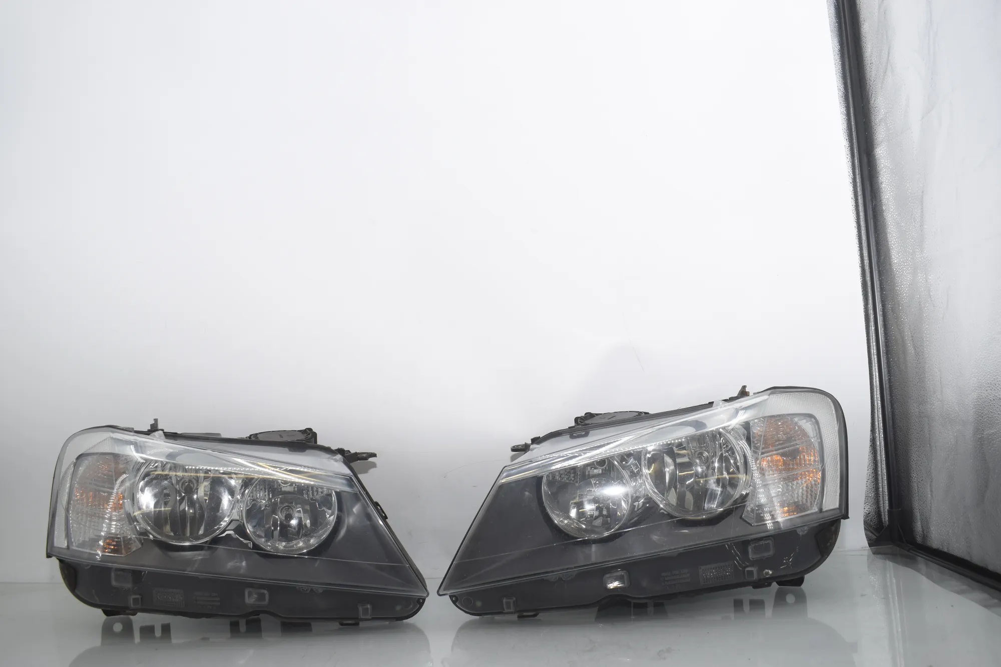 Front Headlight Set Kit – OEM 7217287 · BMW X3 (F25) xDrive 20 d 2012 – 3