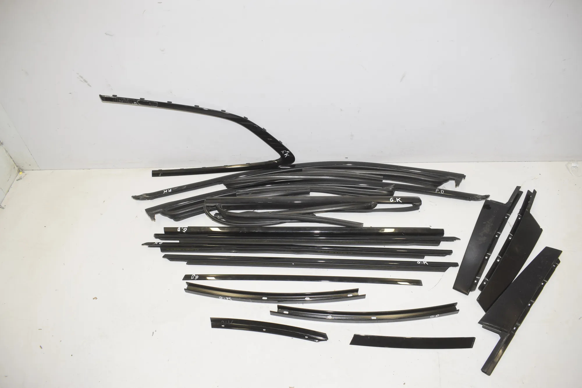 Exterior Trim Kit – OEM 7470033 · BMW 3 Touring (G21) (2019 - -) 320 i 2023