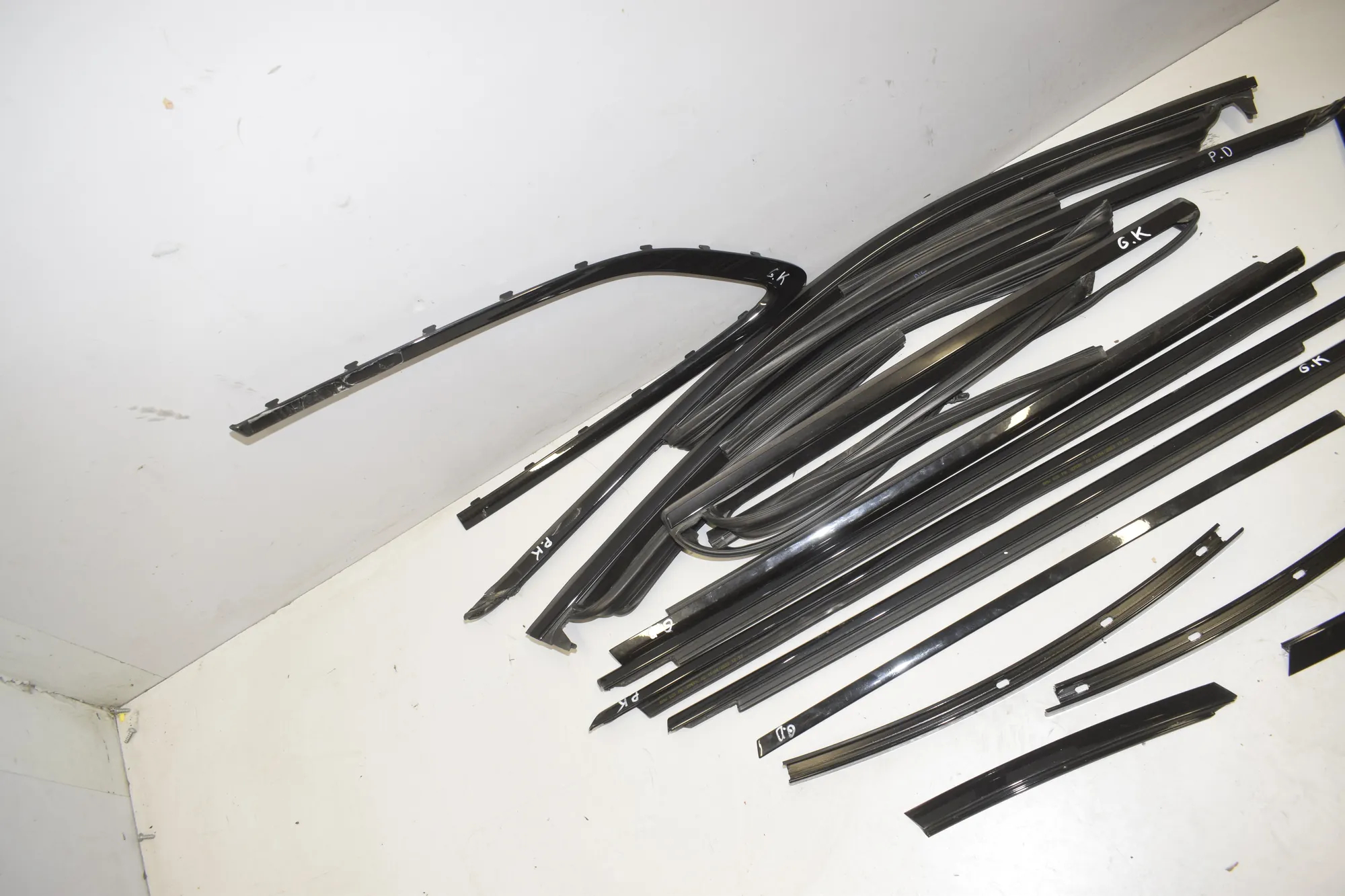 Exterior Trim Kit – OEM 7470033 · BMW 3 Touring (G21) (2019 - -) 320 i 2023 – 7