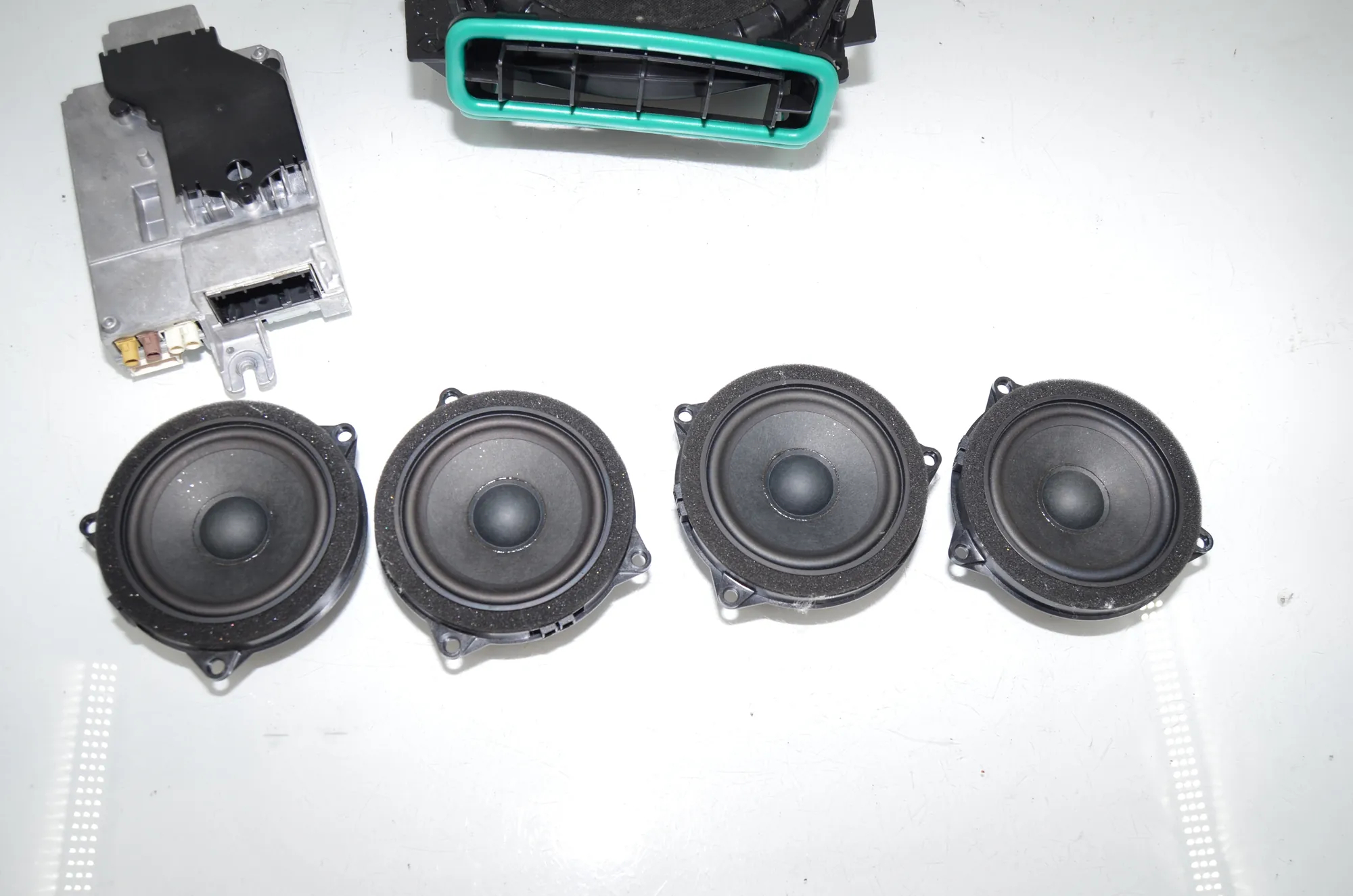 Sound Audio System Set – OEM 5A9BFA5 · BMW 3 Touring (G21) (2019 - -) 320 i 2023 – 3