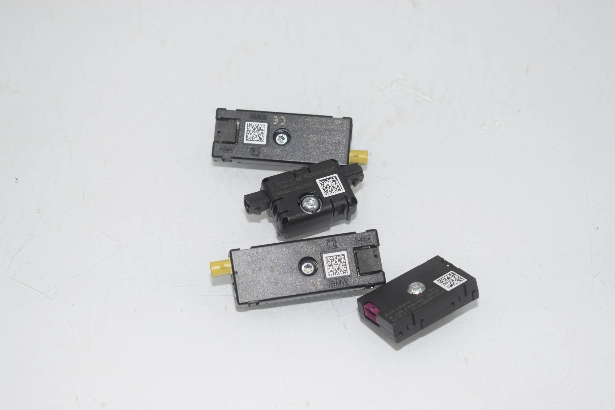 Antenna Amplifier – OEM 5A73DB5 · BMW 3 Touring (G21) (2019 - -) 320 i 2023