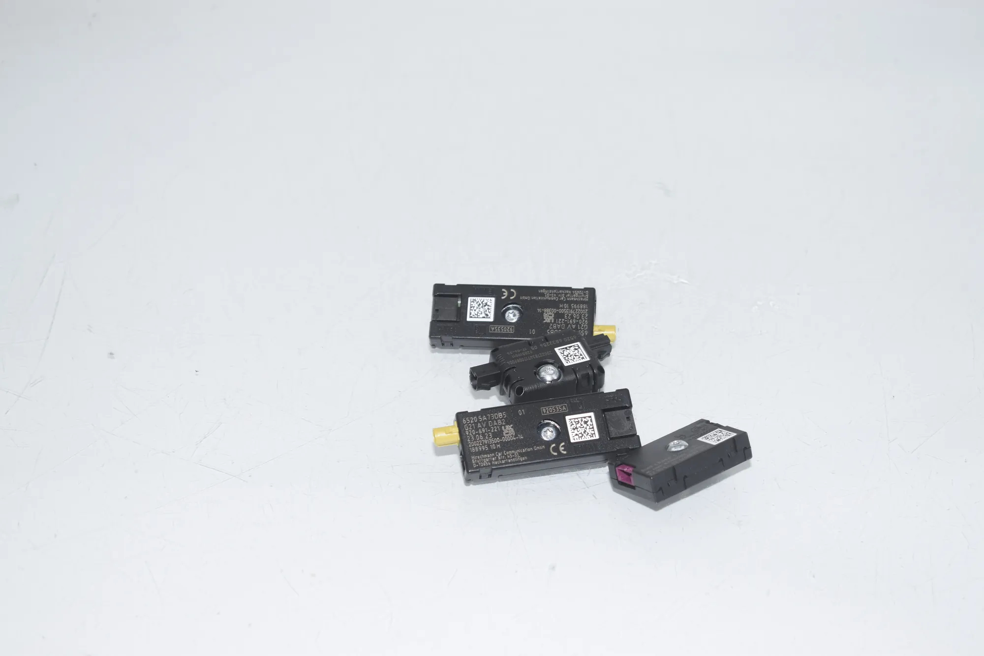 Antenna Amplifier – OEM 5A73DB5 · BMW 3 Touring (G21) (2019 - -) 320 i 2023 – 3