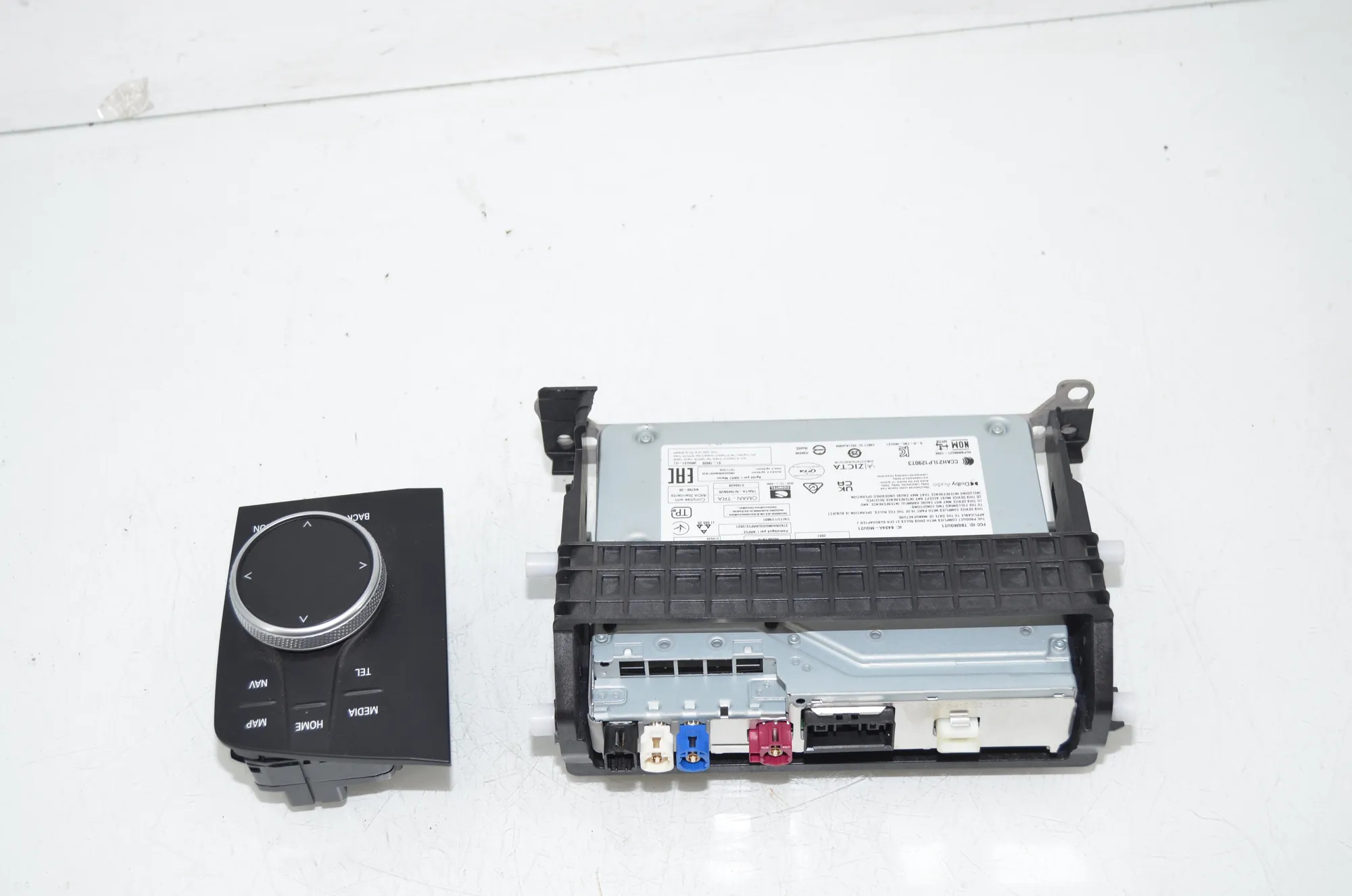 Navigation Control Unit – OEM 5A371C4 · BMW 3 Touring (G21) (2019 - -) 320 i 2023