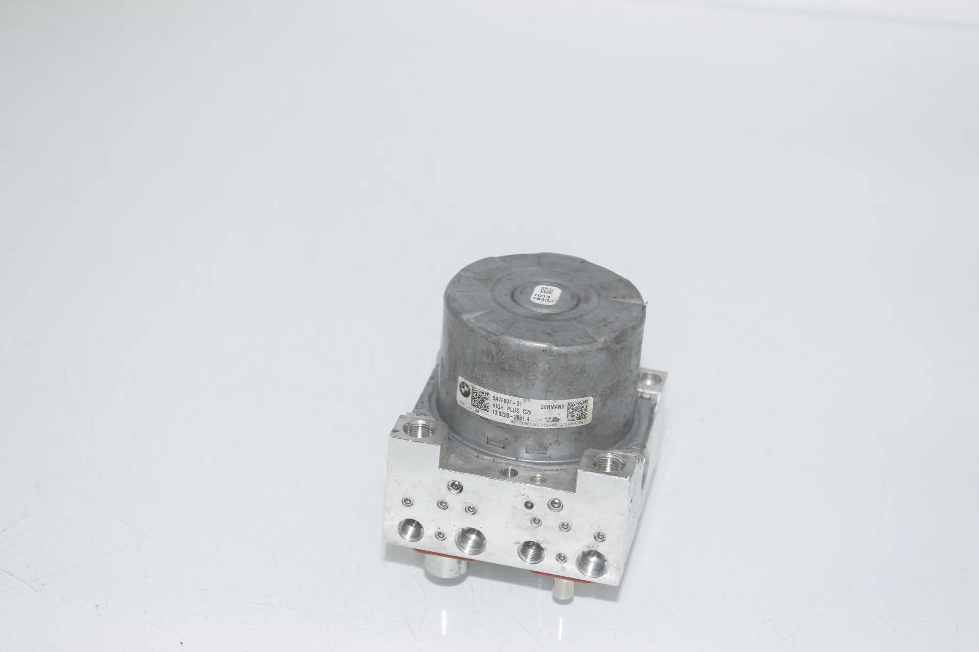 ABS Pump – OEM 5A7F097 · BMW 3 Touring (G21) (2019 - -) 320 i 2023 – 3