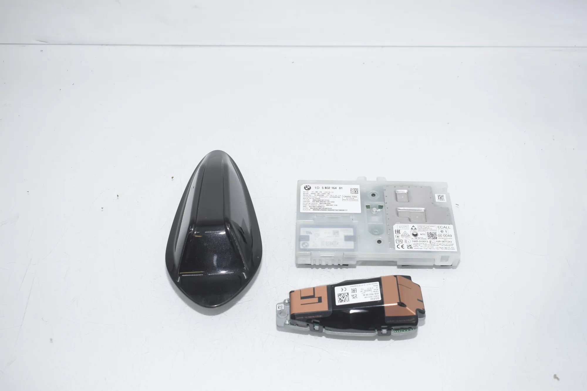 Antenna Trim – OEM 9825130 · BMW 3 Touring (G21) (2019 - -) 320 i 2023