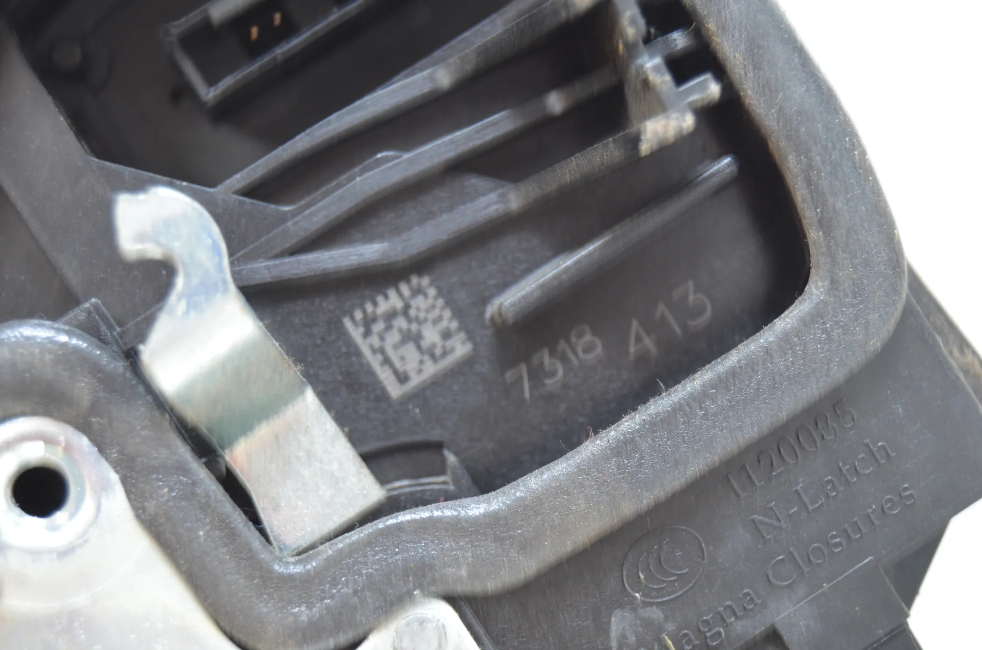 Front Left Door Lock – OEM 7318409 · BMW X3 (F25) xDrive 20 d 2012 – 5