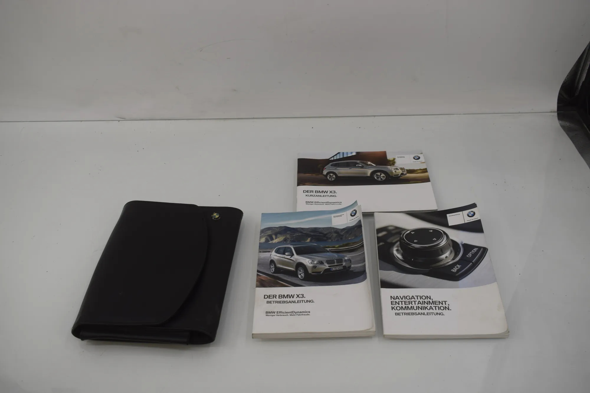 Manual Service Book – OEM 2903679 · BMW X3 (F25) xDrive 20 d 2012