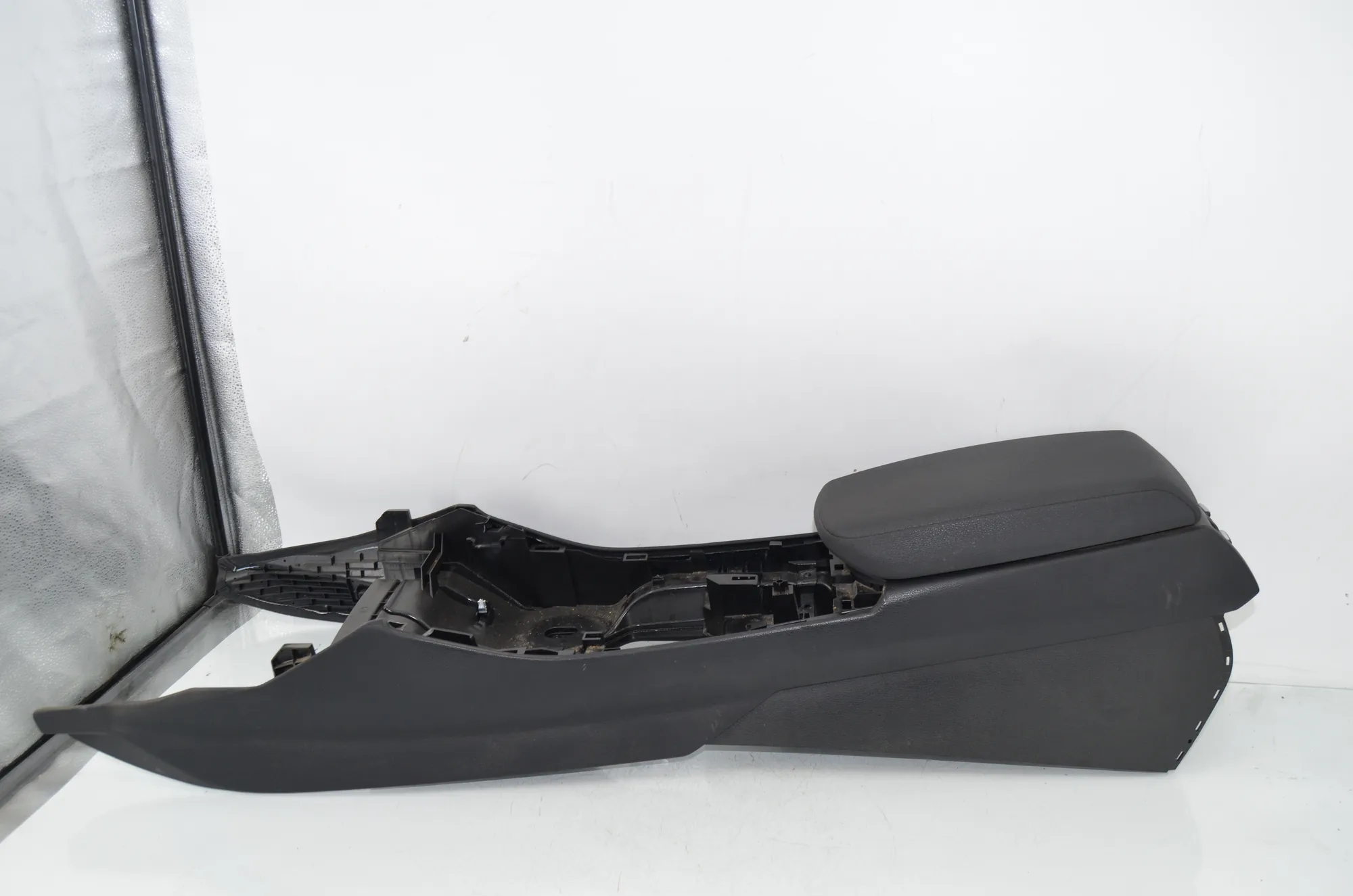 Center Console – OEM 9204251 · BMW X3 (F25) xDrive 20 d 2012 – 3