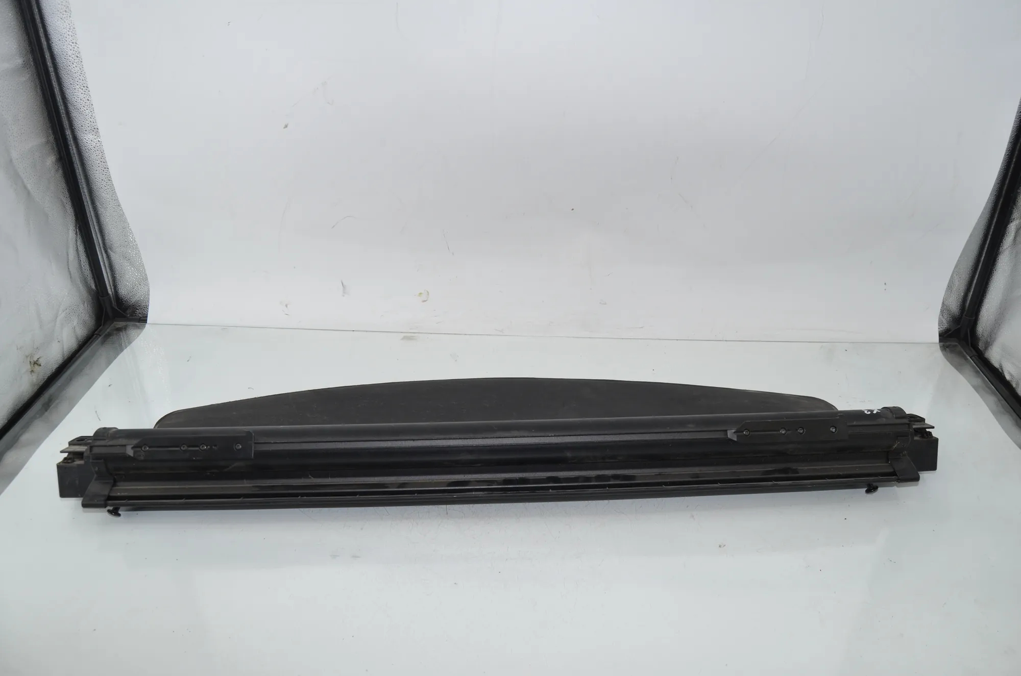 Boot Sliding Parcel Shelf – OEM 7335263 · BMW X3 (F25) xDrive 20 d 2012 – 2