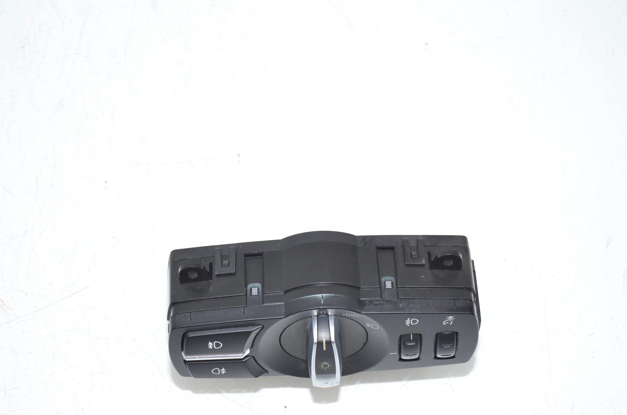 Headlight Switch Control Unit – OEM 9202583 · BMW X3 (F25) xDrive 20 d 2012 – 2