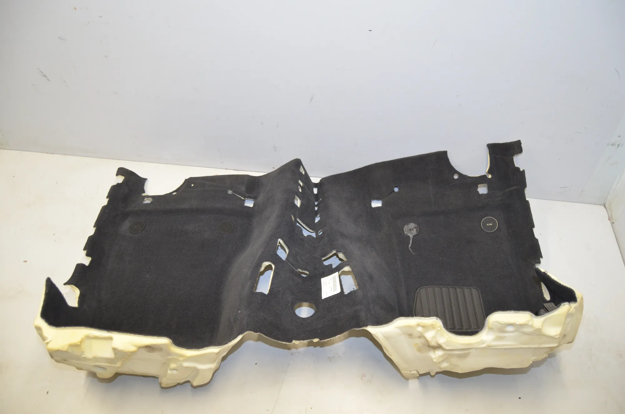 Interior Mat – OEM 7419805 · BMW 5 (G30) (2016 - -) 540 i 2017 – 2