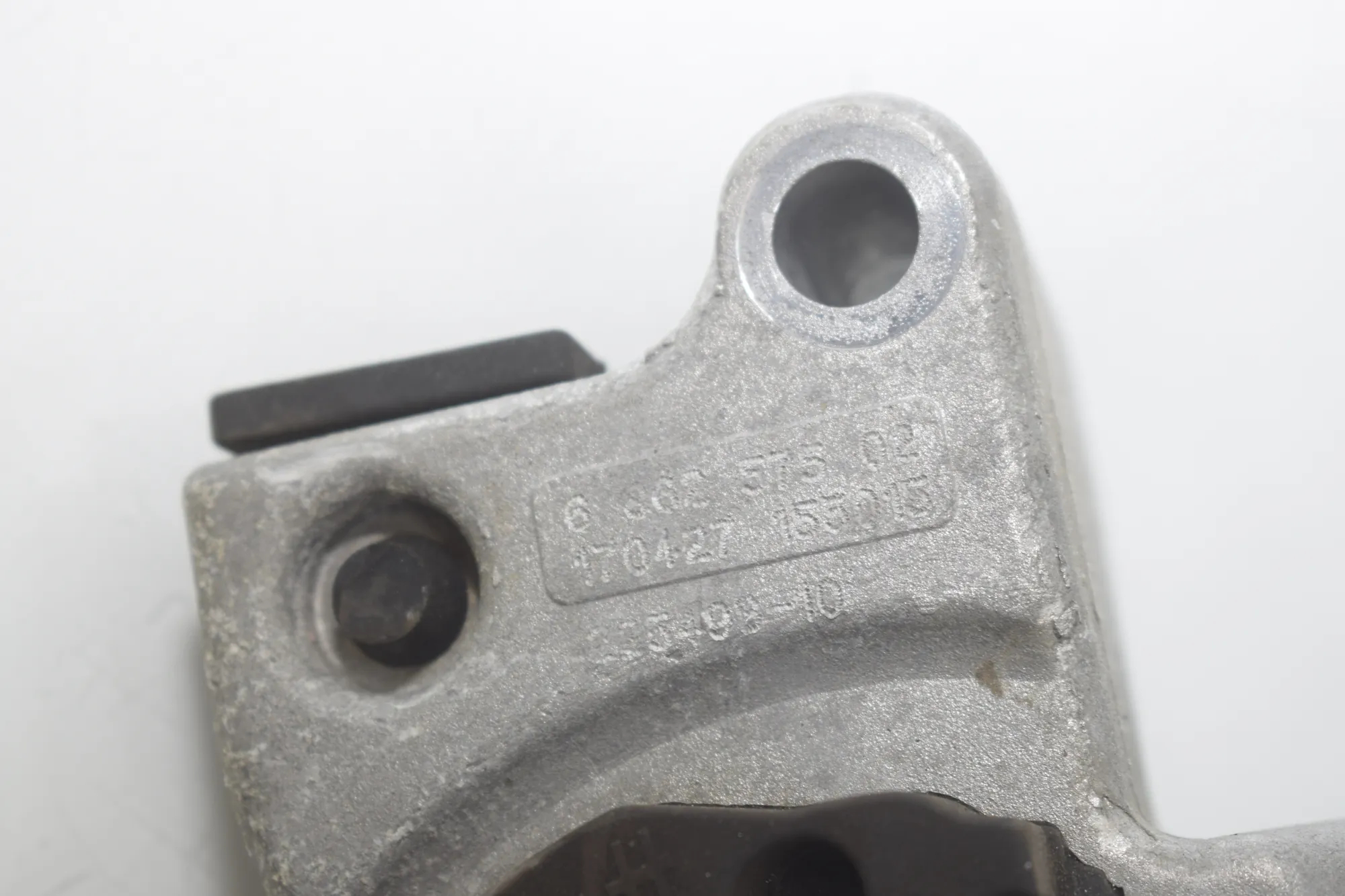 Gearbox Mount – OEM 6862575 · BMW 5 (G30) (2016 - -) 540 i 2017 – 4