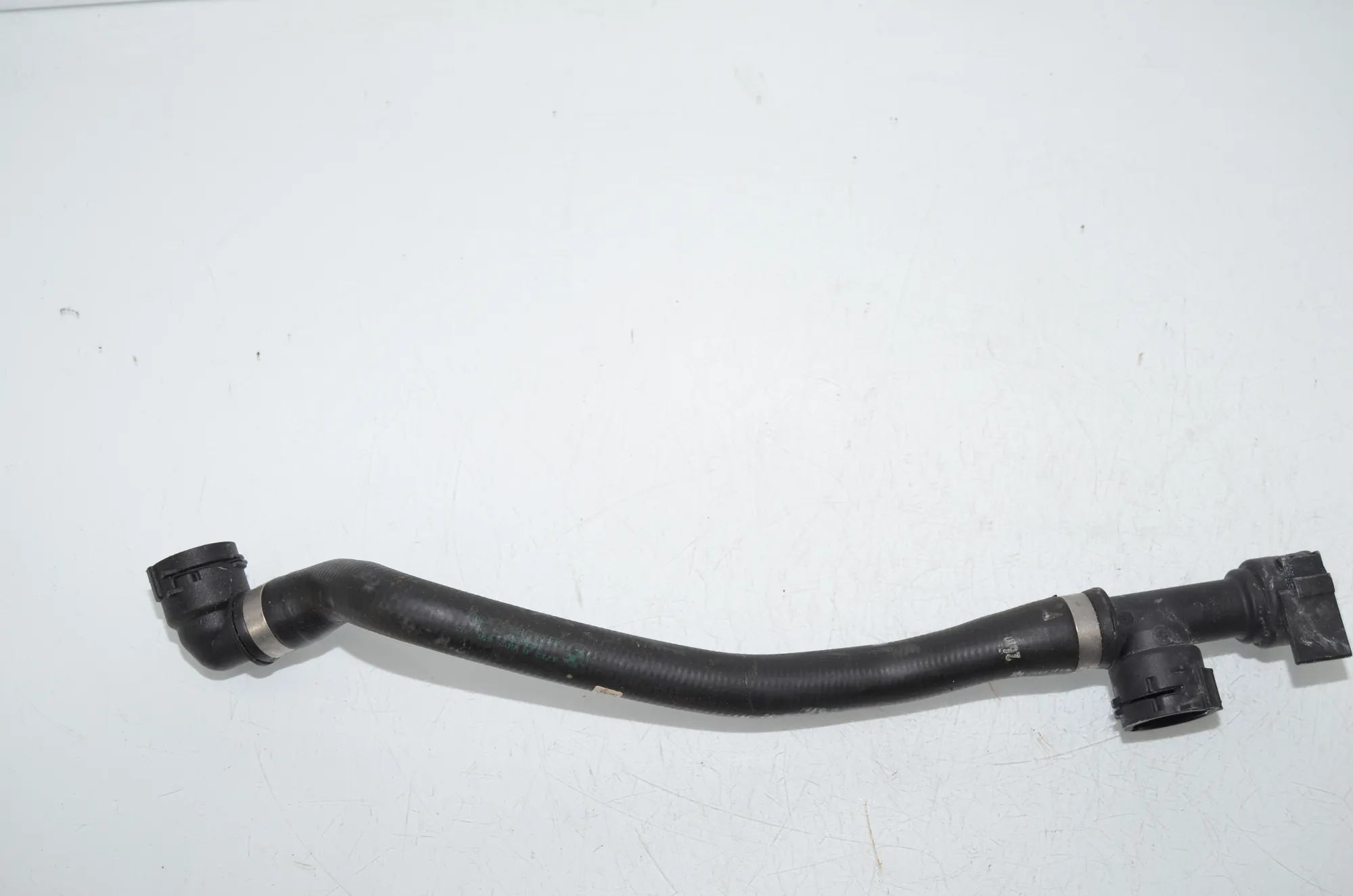 Coolant Hose Pipe – OEM 8602651 · BMW 5 (G30) (2016 - -) 540 i 2017