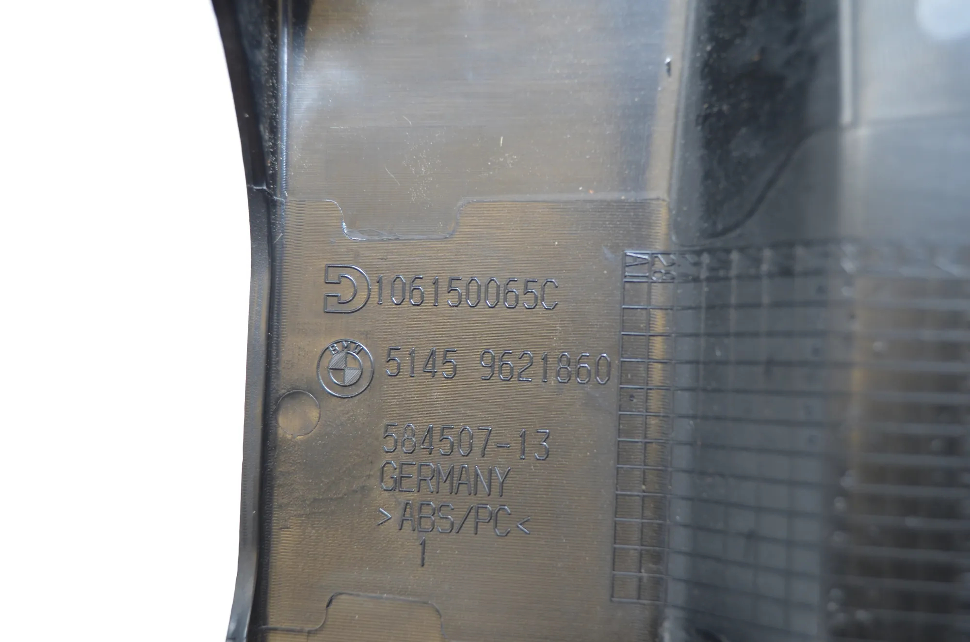 Steering Mechanism Trim – OEM 9621860 · BMW 3 Touring (G21) (2019 - -) 320 i 2023 – 4