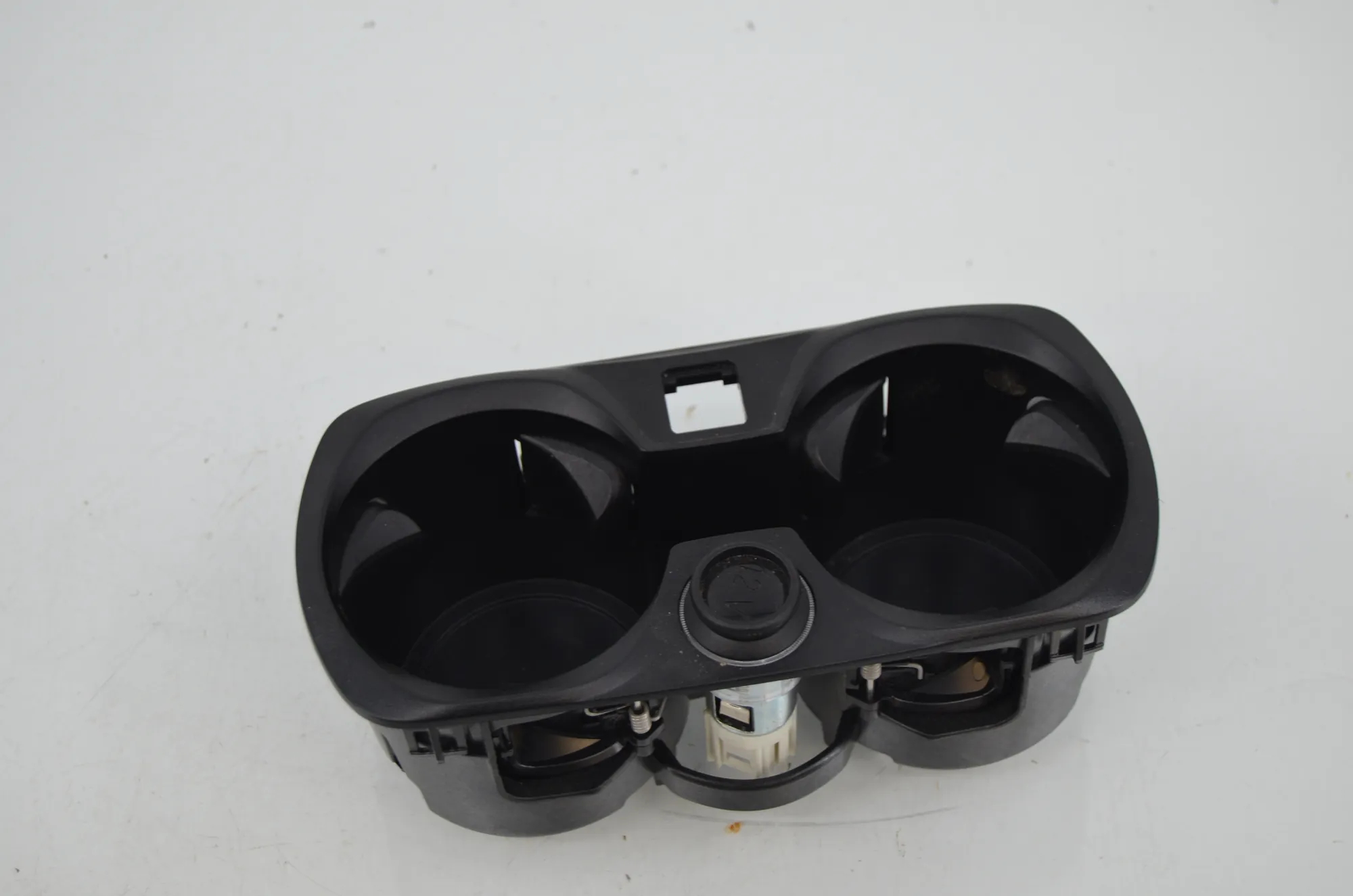 Cup Holder – OEM 6809803 · BMW 3 Touring (G21) (2019 - -) 320 i 2023 – 2