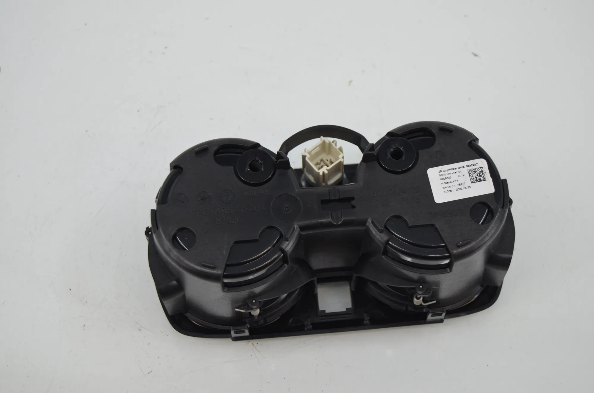 Cup Holder – OEM 6809803 · BMW 3 Touring (G21) (2019 - -) 320 i 2023 – 3