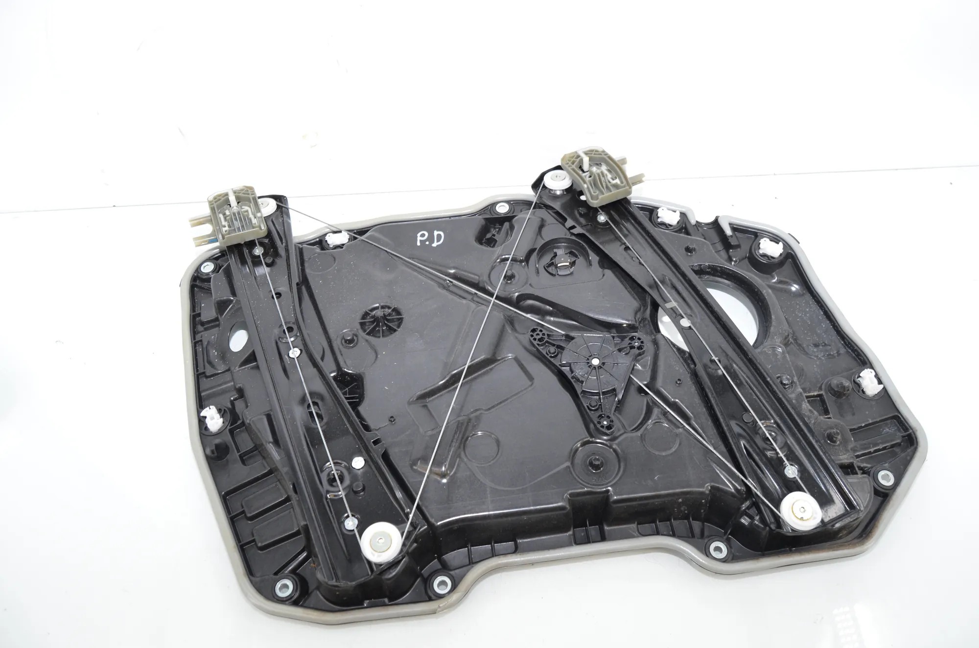 Front Right Door Window Regulator – OEM 7432232 · BMW 3 Touring (G21) (2019 - -) 320 i 2023
