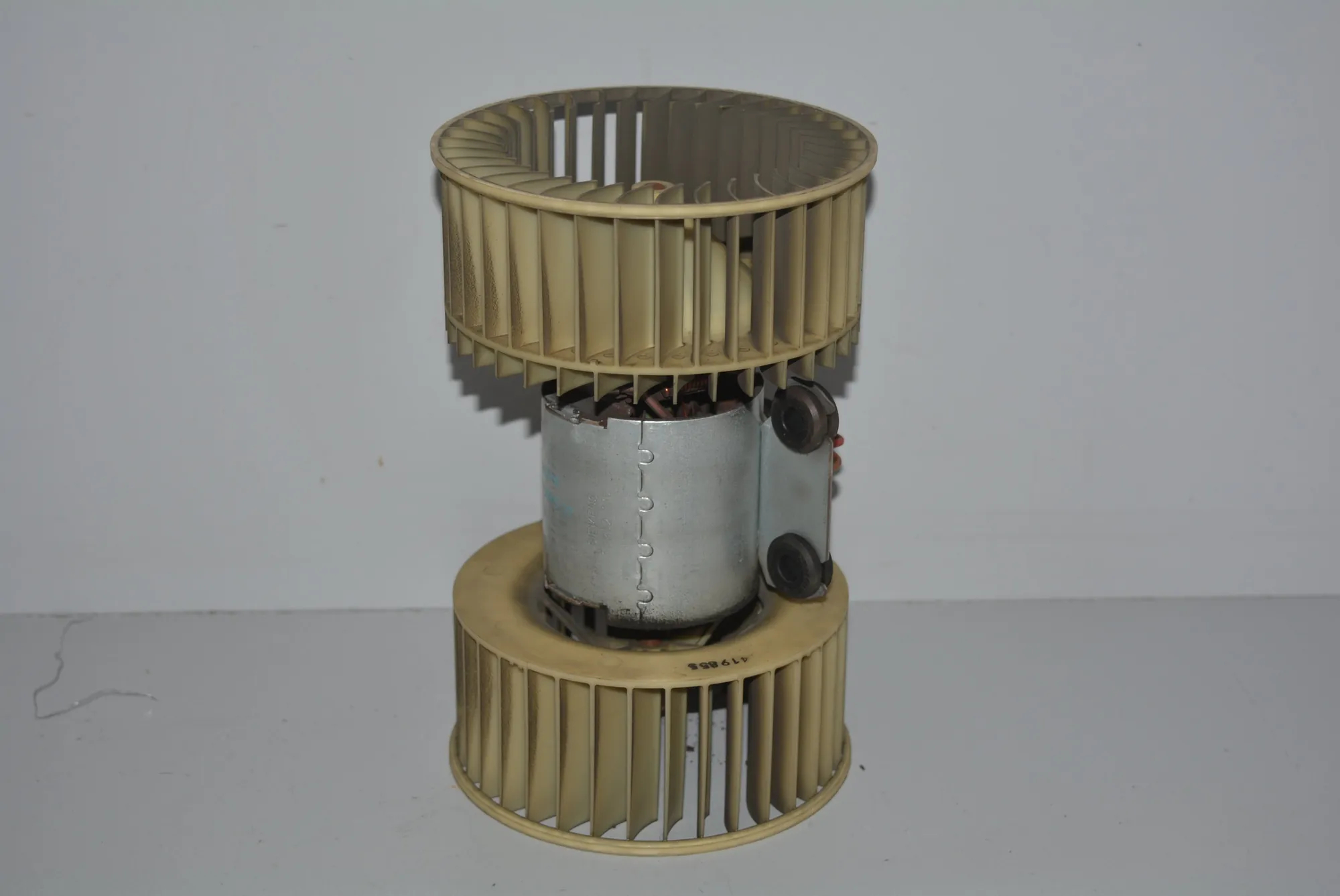 Interior Heater – OEM 8372493 · BMW 5 (E39) 520 i 1998 – 2