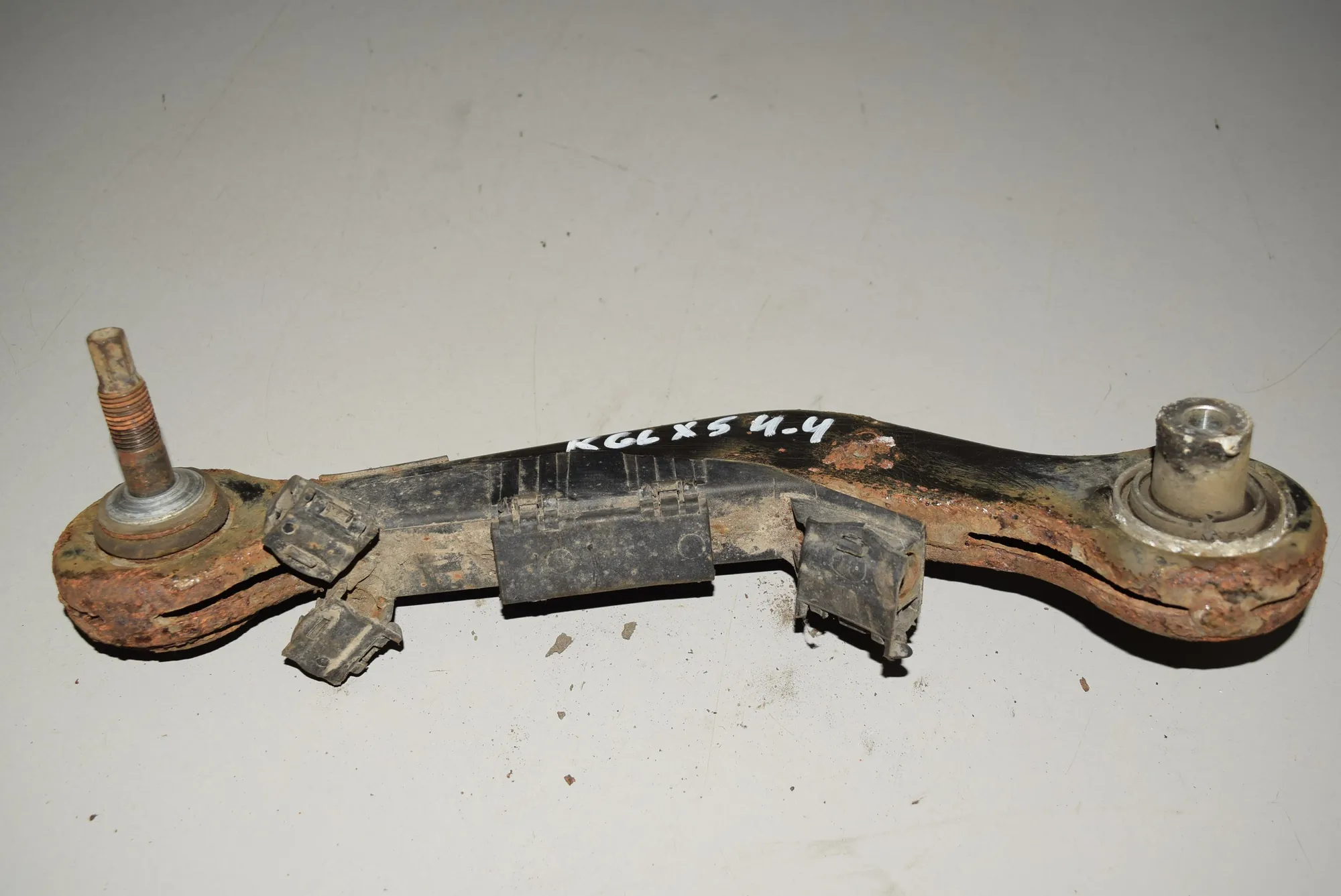 Rear Left Control Arm · BMW X5 (E53) BMW X5 (E53) 2001 – 2