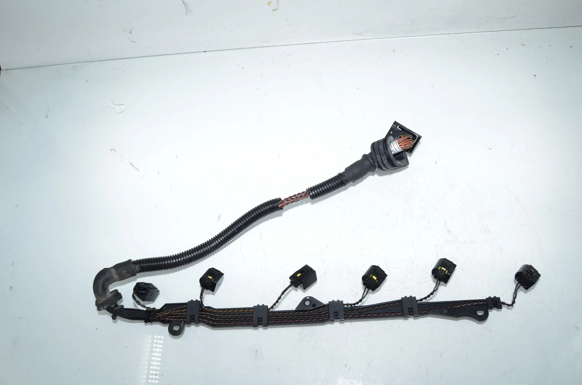 Fuel Injector Wire Connection – OEM 7809680 · BMW 5 (F10) 525 d 2010