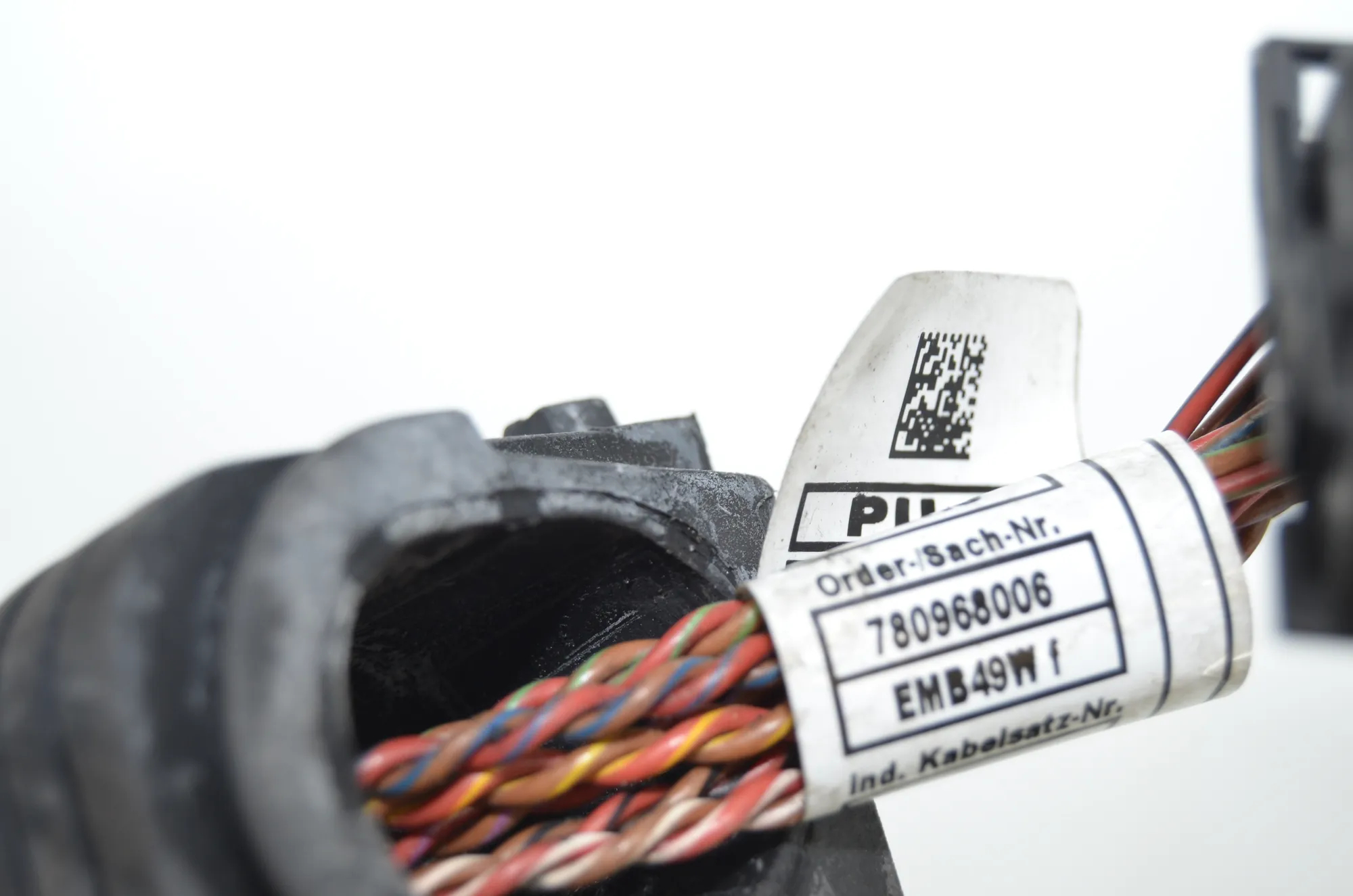 Fuel Injector Wire Connection – OEM 7809680 · BMW 5 (F10) 525 d 2010 – 4