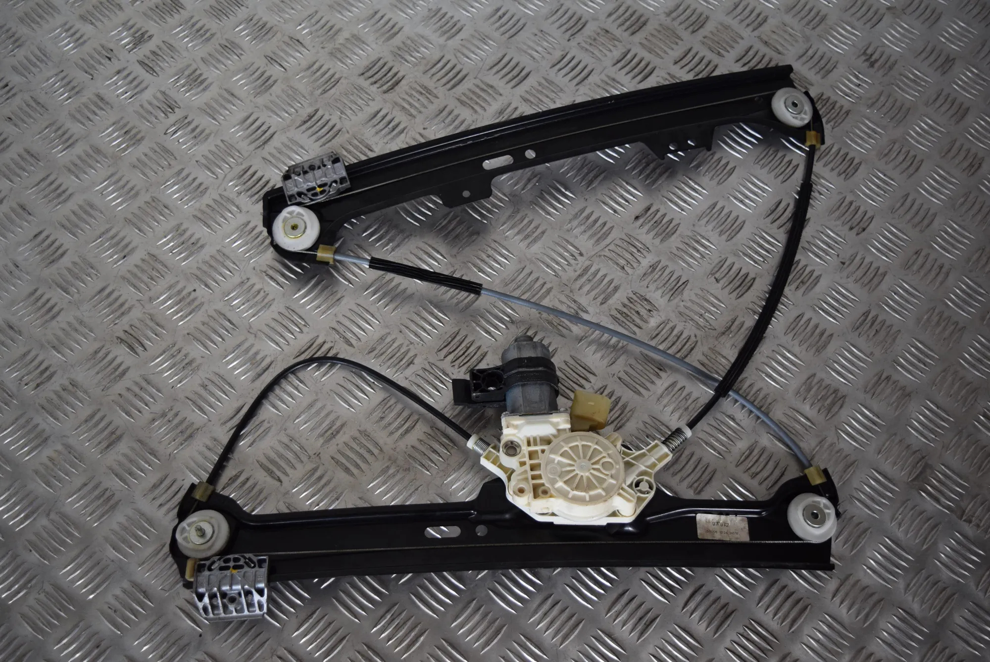 Front Right Door Window Regulator – OEM 7184384 · BMW 5 (E60) 530 d 2006 – 2
