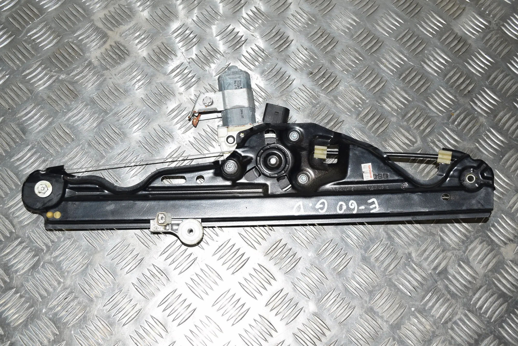 Rear Right Door Window Regulator – OEM 7184744 · BMW 5 (E60) 530 d 2006