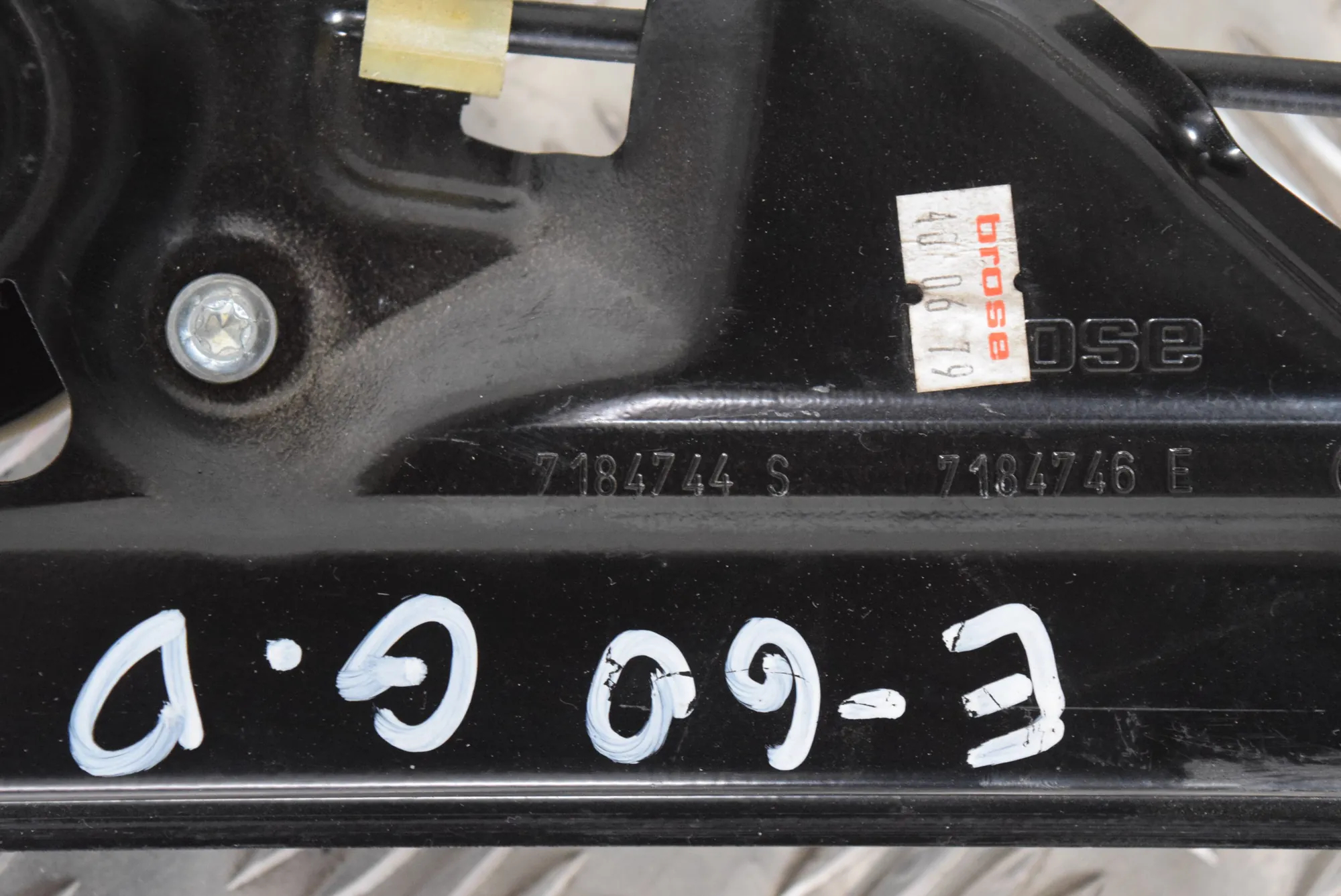 Rear Right Door Window Regulator – OEM 7184744 · BMW 5 (E60) 530 d 2006 – 2