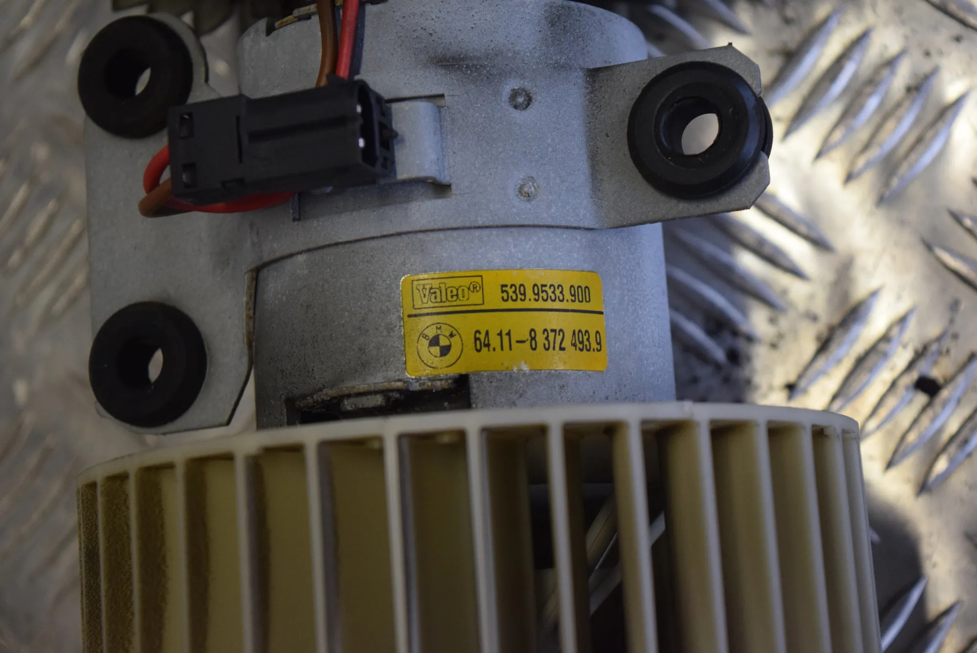 Heater Blower Fan · BMW 5 (E39) 2000