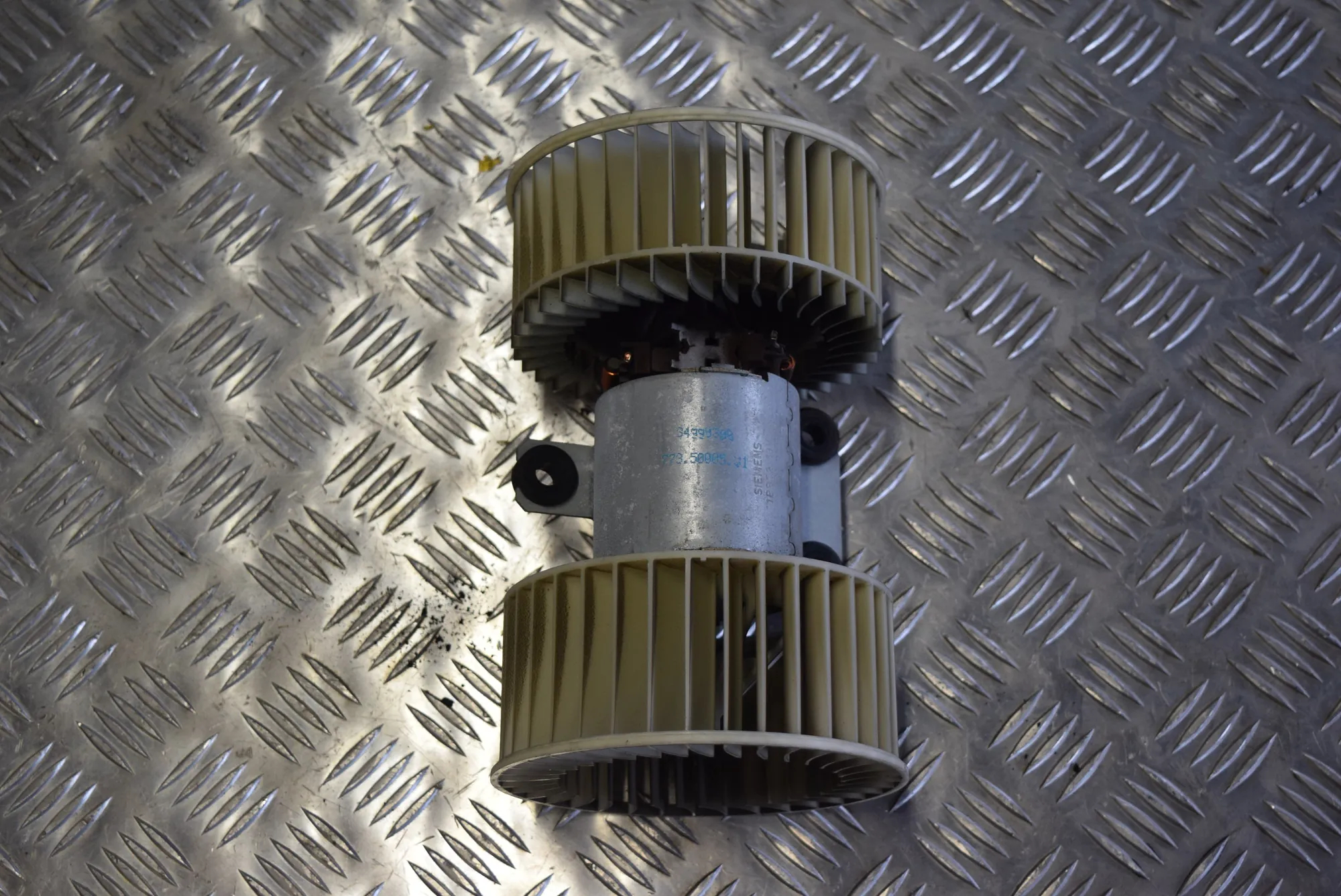 Heater Blower Fan · BMW 5 (E39) 2000 – 3
