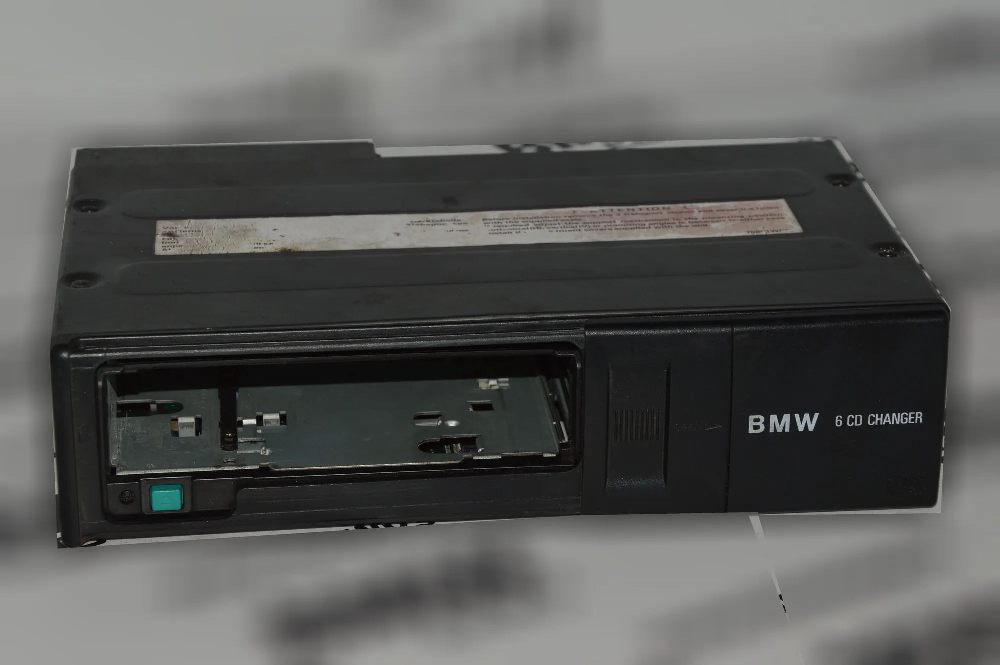 CD Changer – OEM 8361584 · BMW 5 (E39) 530 d 1999 – 4