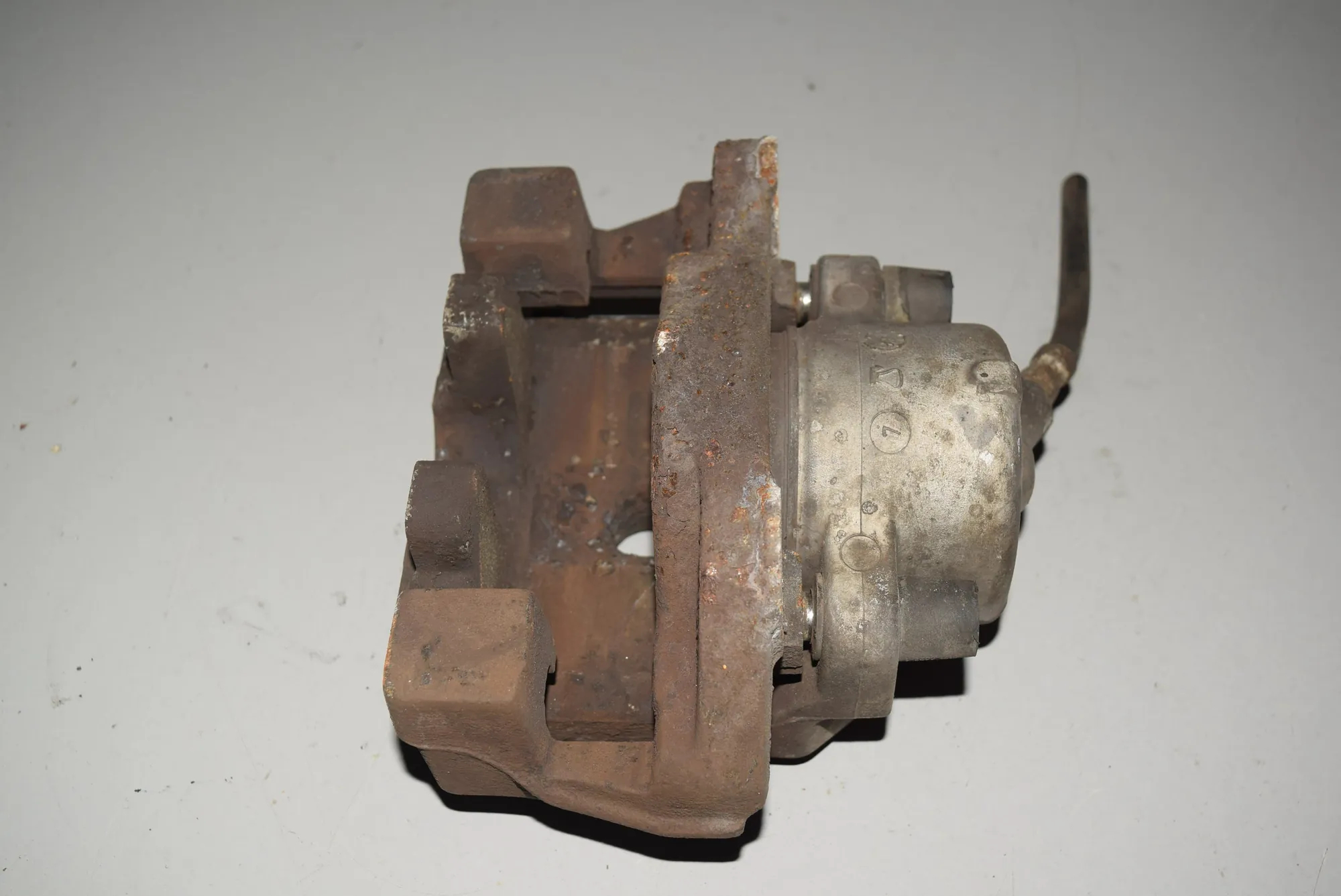 Front Right Brake Caliper · BMW 5 Touring (E39) 530 d 1998 – 2
