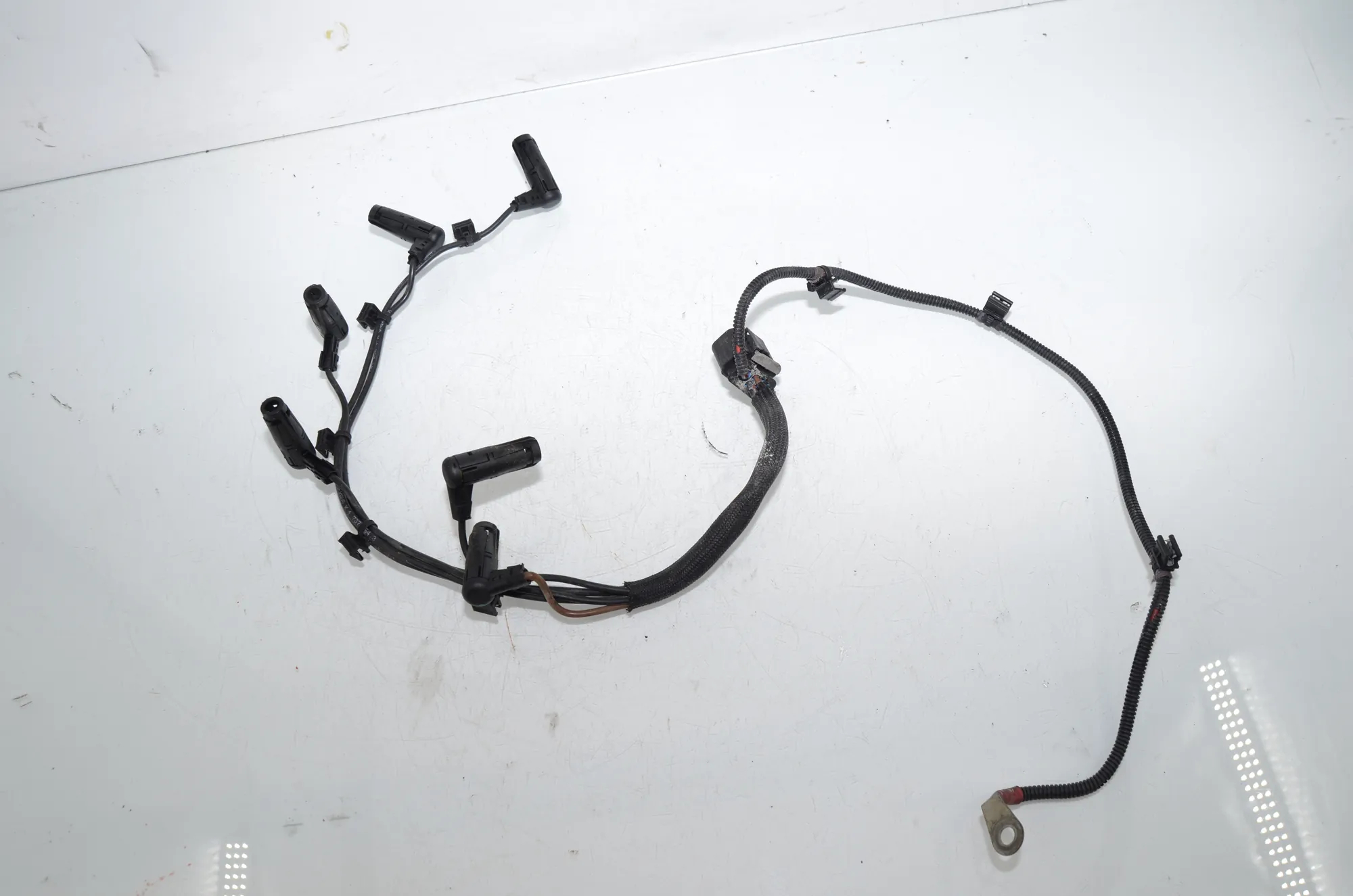 Glow Plug Wires – OEM 8583653 · BMW 5 Touring (F11) 530 d xDrive 2012 – 3