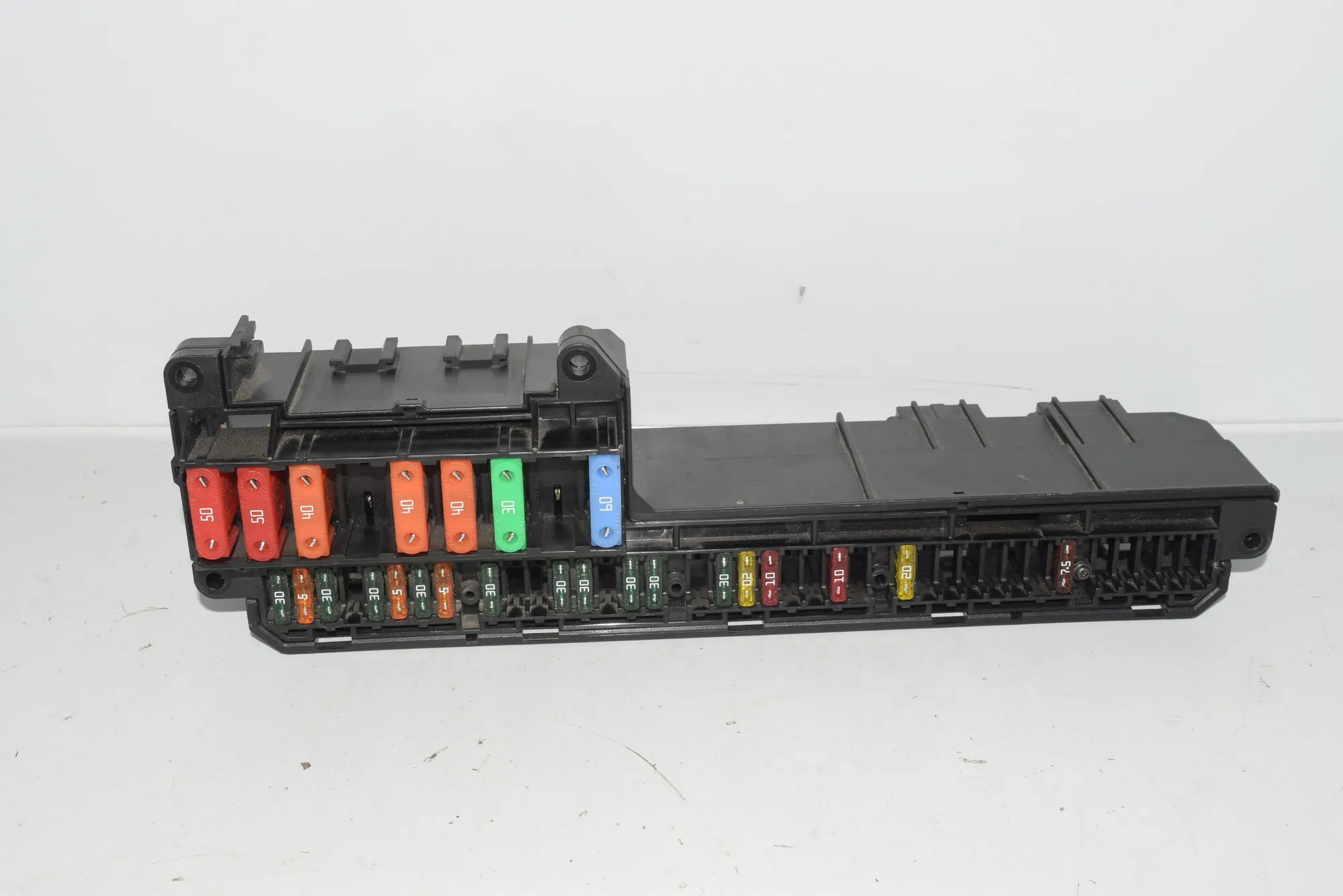 Fuse Box – OEM 6957330 · BMW 5 Touring (E61) 530 d 2005