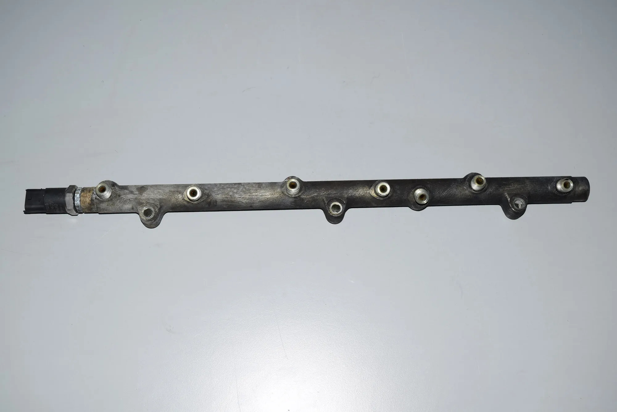 Fuel Rail – OEM 0445216002 · BMW 5 Touring (E39) 530 d 1999