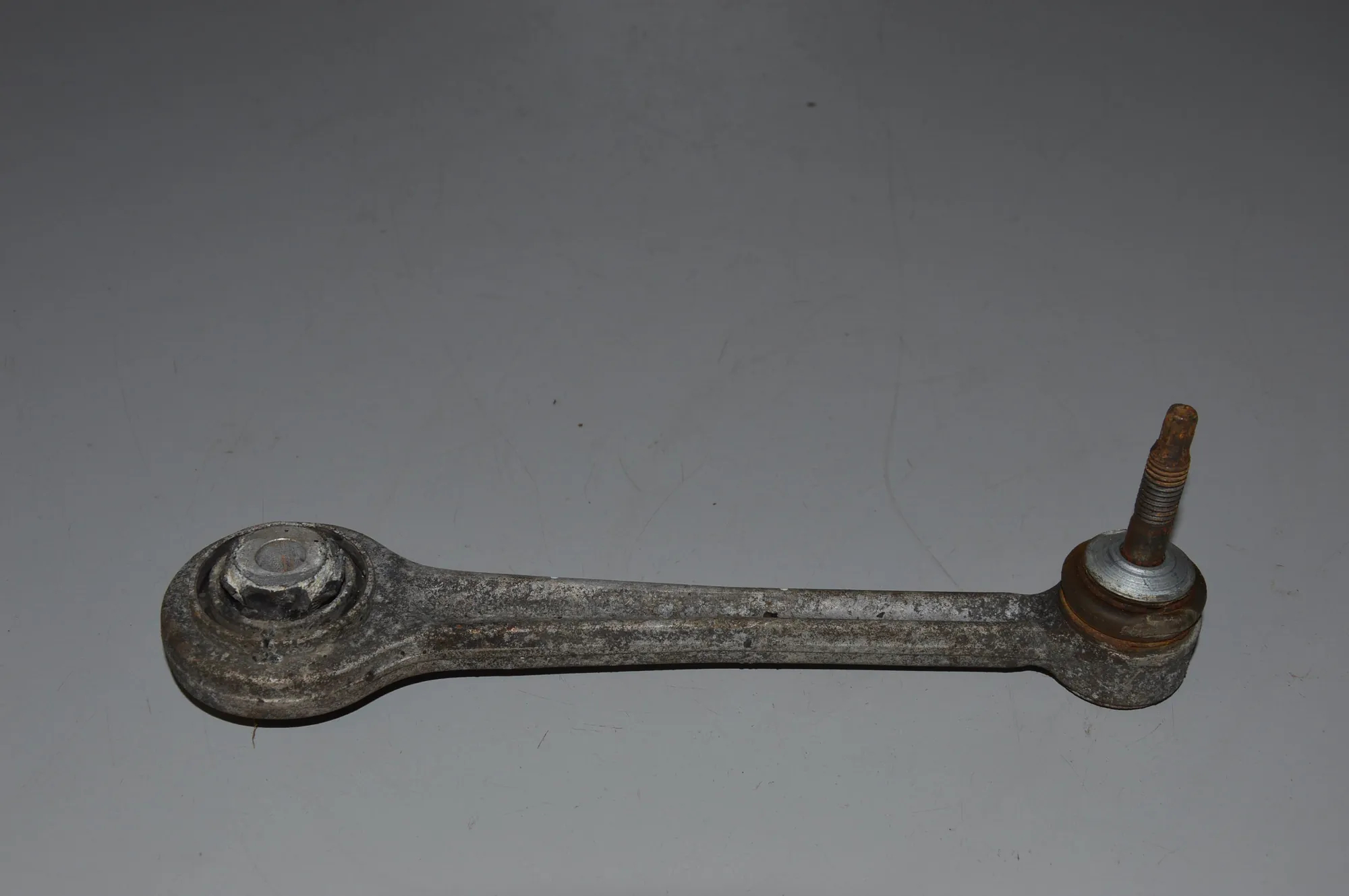 Rear Left Control Arm · BMW X5 (E53) 4.4 i 2000