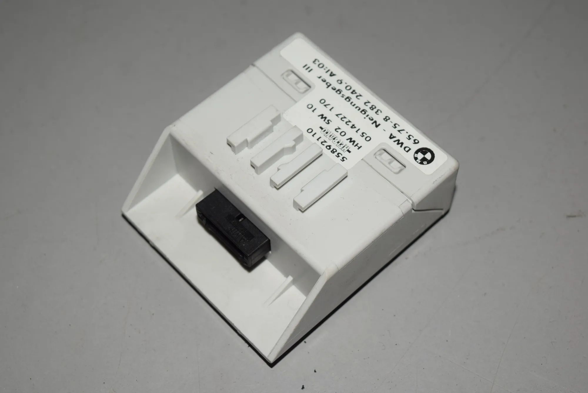 Other Control Units – OEM 8382240 · BMW X5 (E53) 4.4 i 2000 – 2