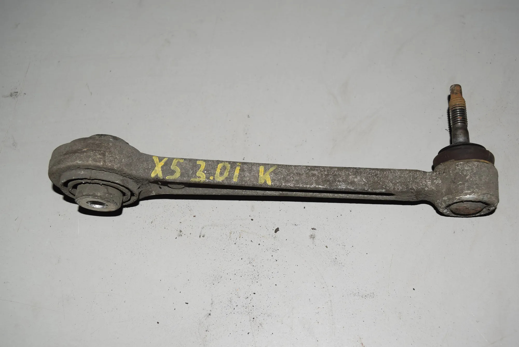 Rear Left Control Arm · BMW X5 (E53) 3.0 i 2004