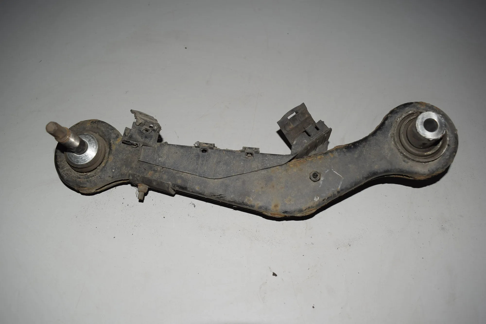 Rear Left Control Arm · BMW X5 (E53) 3.0 i 2004 – 2