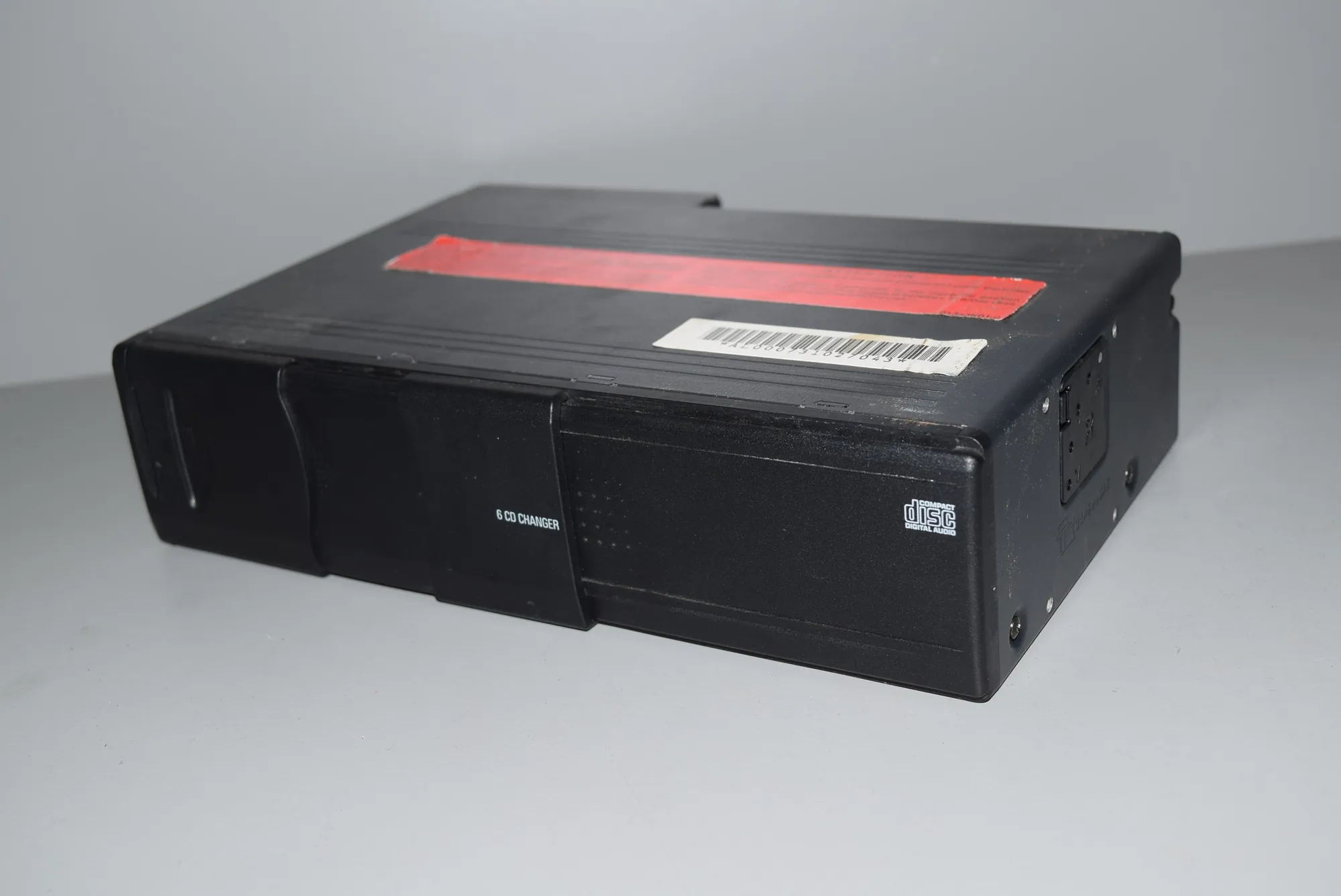 CD Changer – OEM 65126913388 · BMW X5 (E53) 3.0 i 2004 – 2