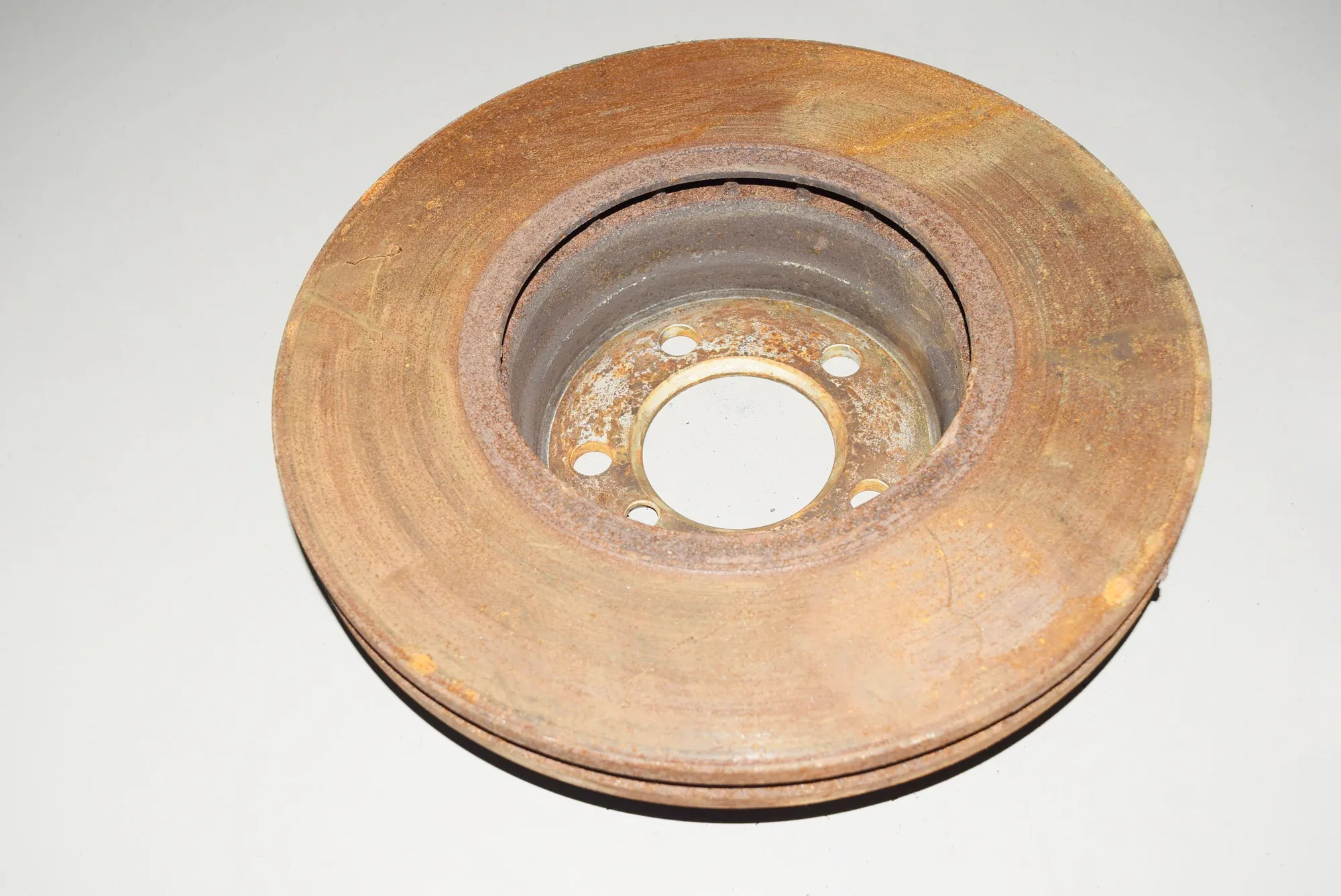 Front Left Brake Disc · LAND ROVER RANGE ROVER III (L322) 4.4 4x4 2002 – 2