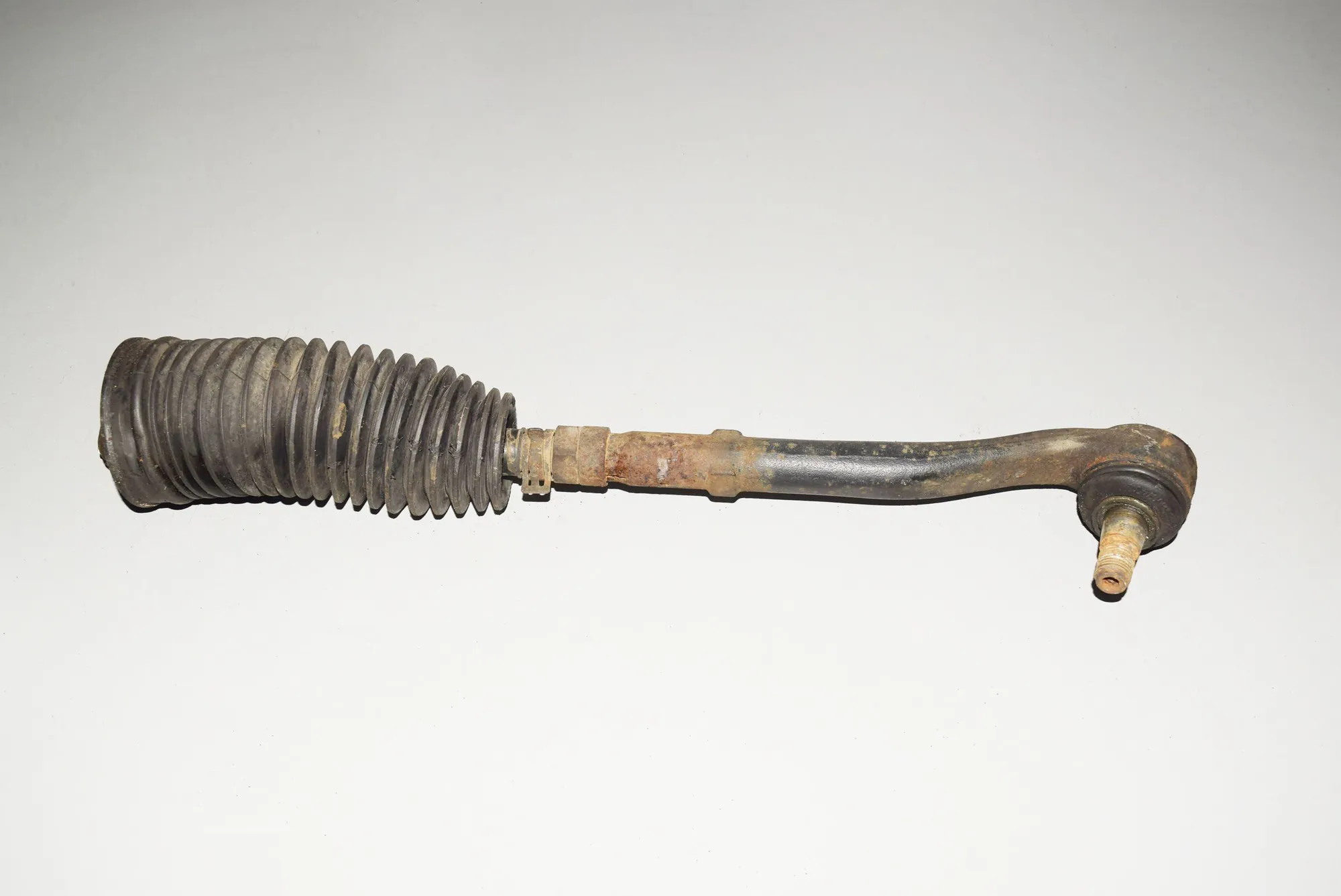 Right Side Steering Tie Rod · LAND ROVER RANGE ROVER III (L322) 4.4 4x4 2002
