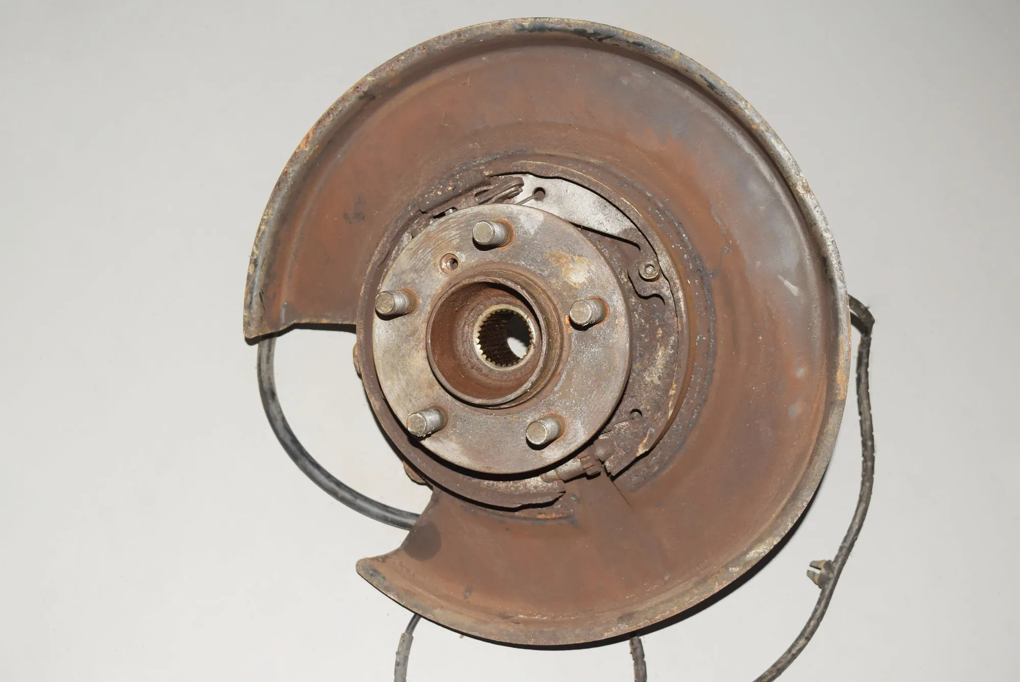Rear Right Wheel Hub · LAND ROVER RANGE ROVER III (L322) 4.4 4x4 2002