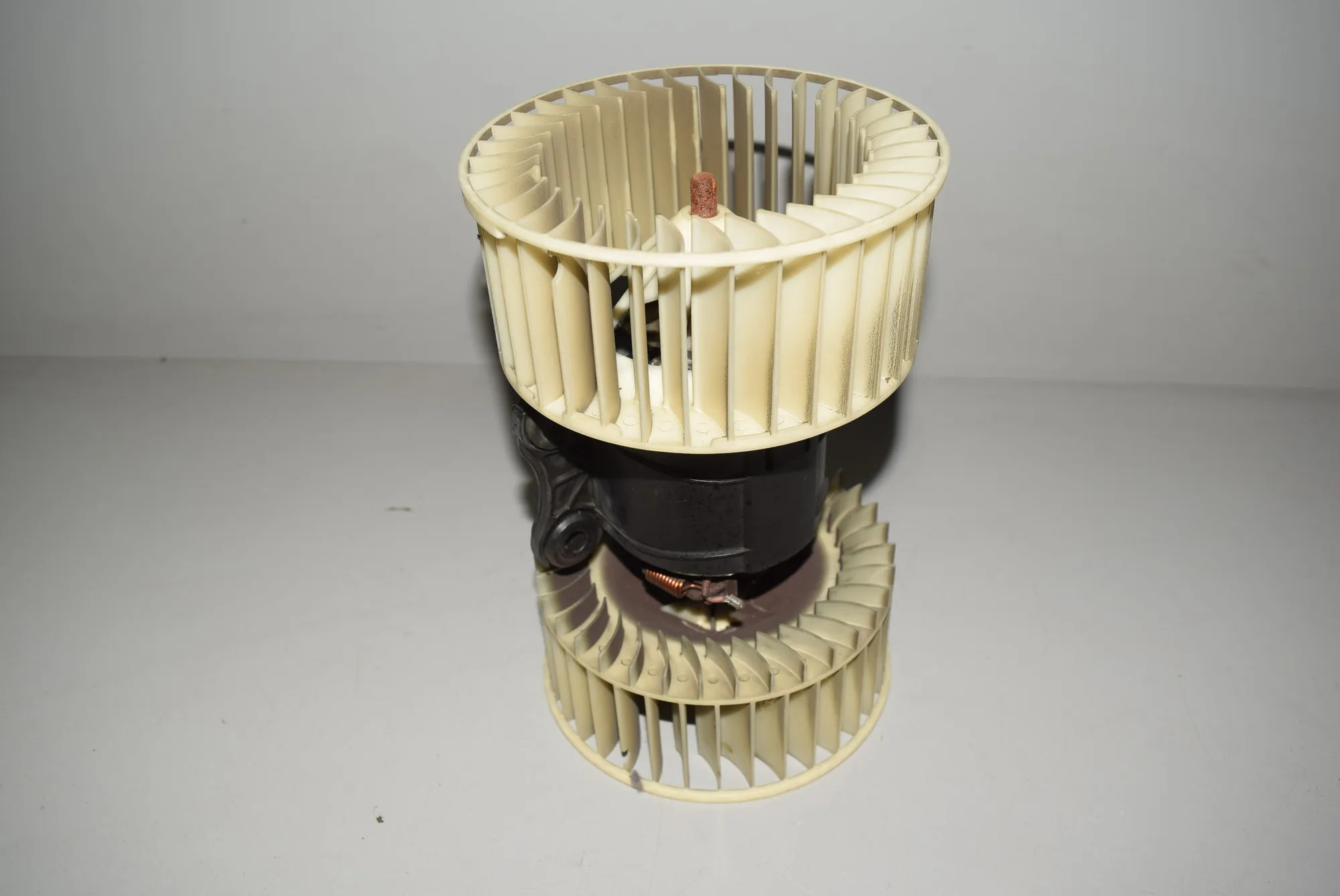 Heater Blower Fan – OEM 8385558 · LAND ROVER RANGE ROVER III (L322) 4.4 4x4 2002 – 2