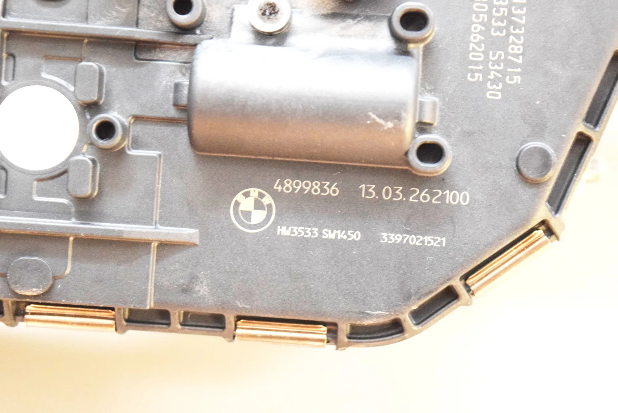 Front Windshield Wiper Mechanism · BMW BMW 5 Touring (F11) 2013 – 2