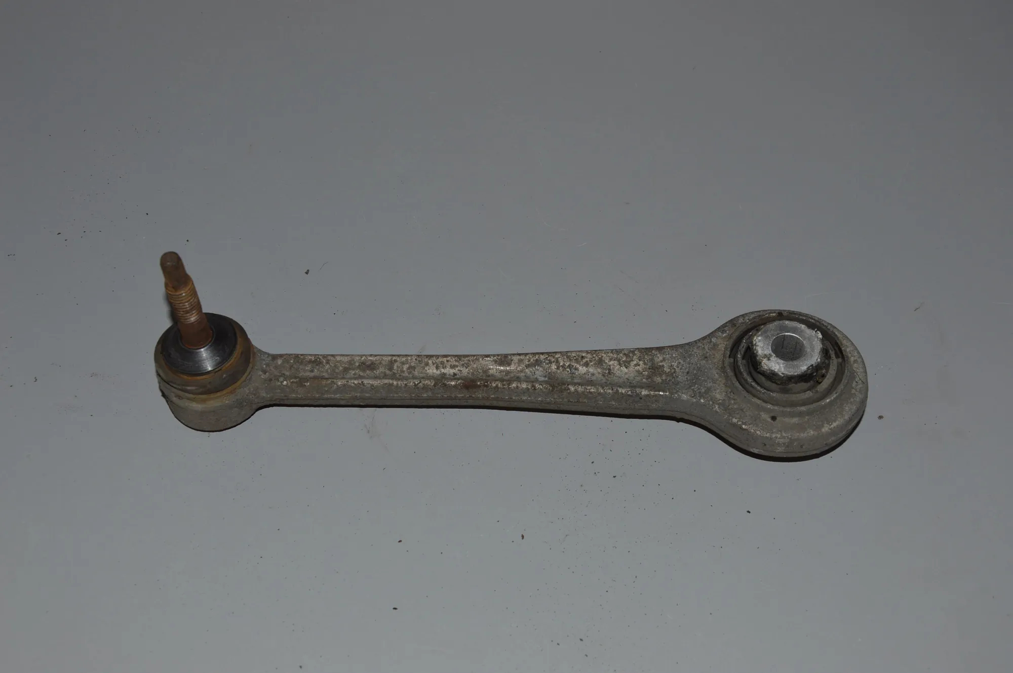 Rear Left Control Arm · BMW X5 (E53) 4.6 is 2003