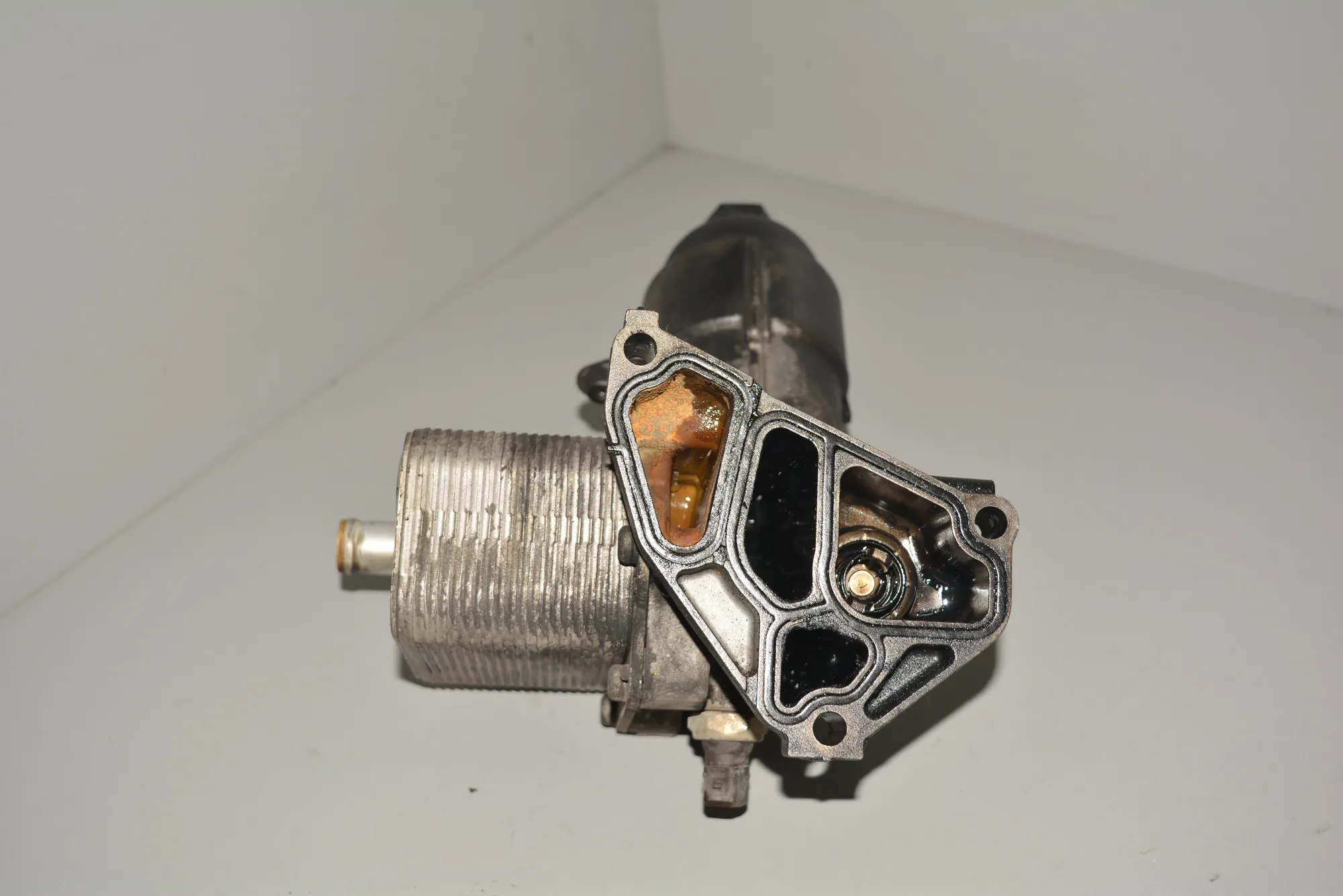 Oil Cooler – OEM 7788453 · BMW 5 (E60) 525 d 2004 – 3