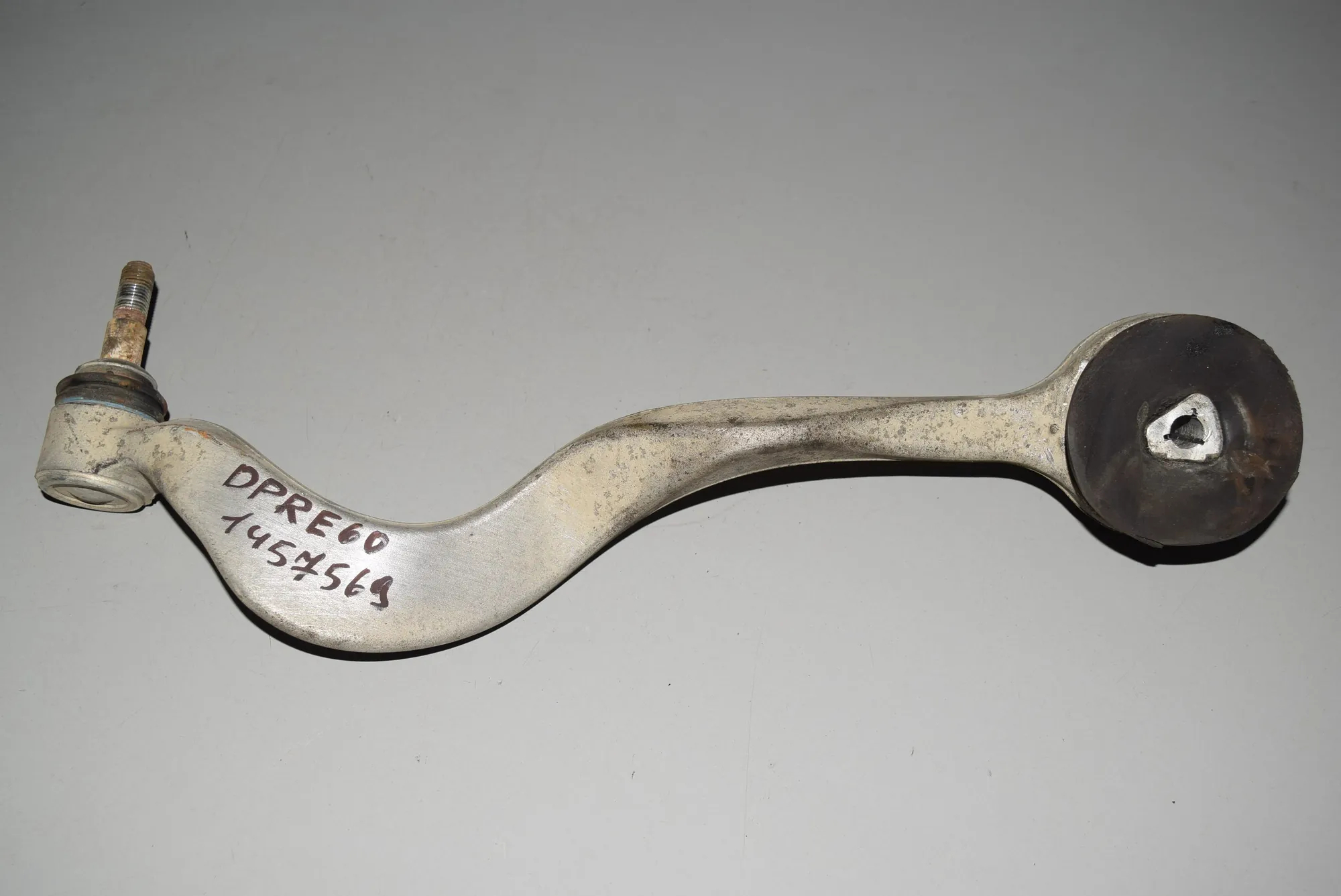 Front Right Curved Control Arm · BMW 5 (E60) 525 d 2004 – 2