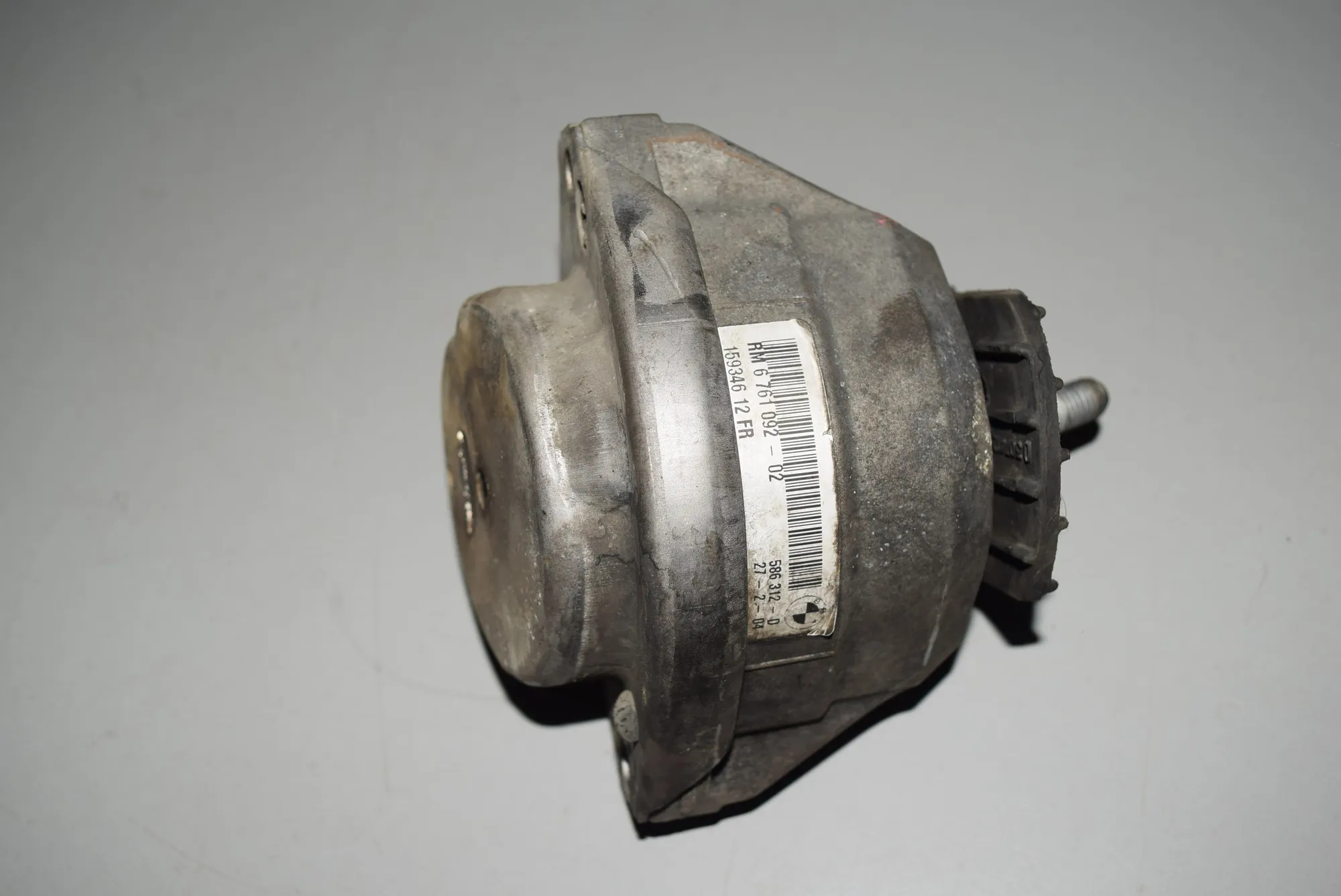 Right Side Engine Mount – OEM 6761092 · BMW 5 (E60) 525 d 2004 – 3